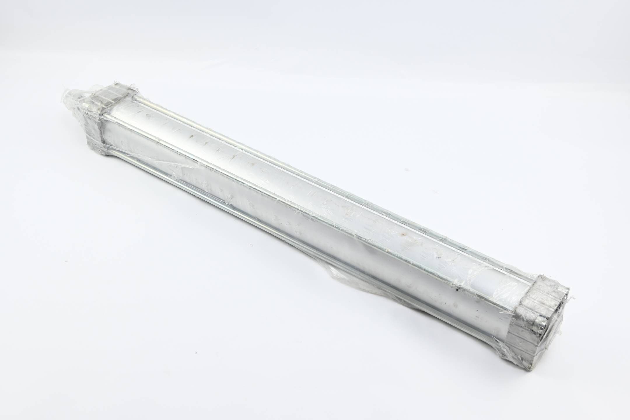 Rexroth Pneumatik Zylinder 0822243430 ( 0 822 243 430 ) ⌀63 H:550 Pmax:10bar