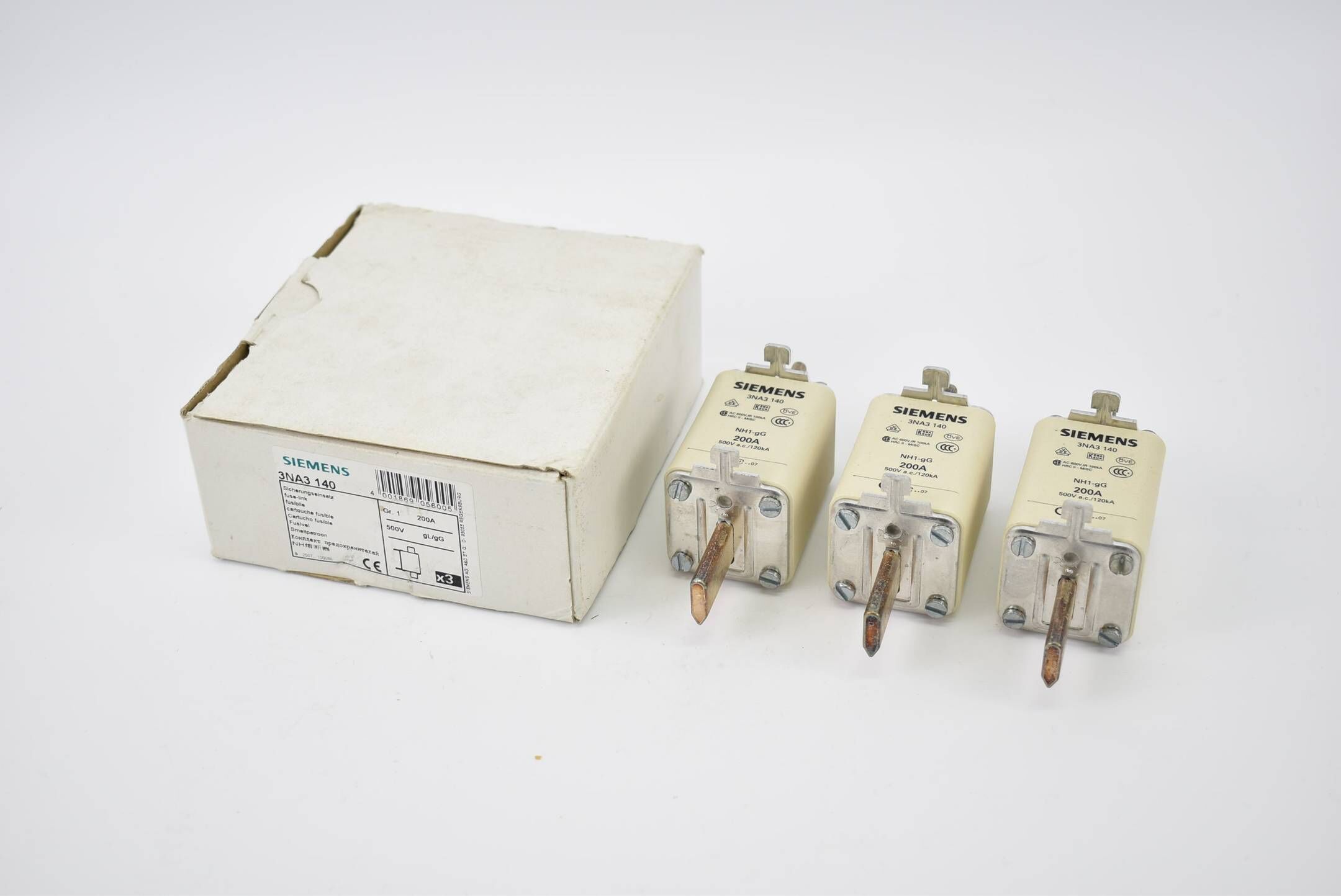 Siemens 3 Stück NH-Sicherungseinsatz 200A 500VAC 3NA3 140 ( 3NA3140 )