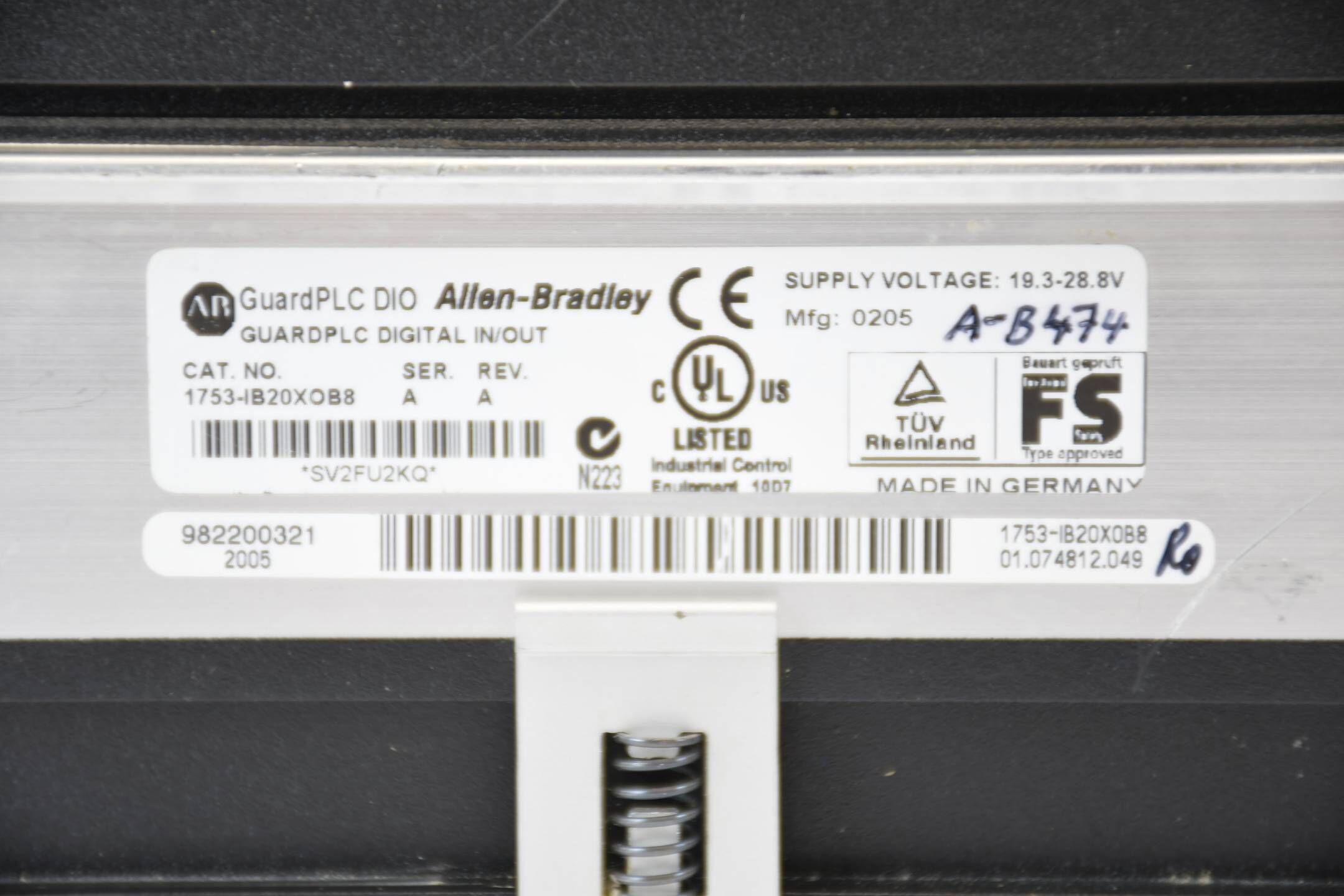Allen-Bradley GuardPLC Digital Combo Module 1753-IB20XOB8 Rev A
