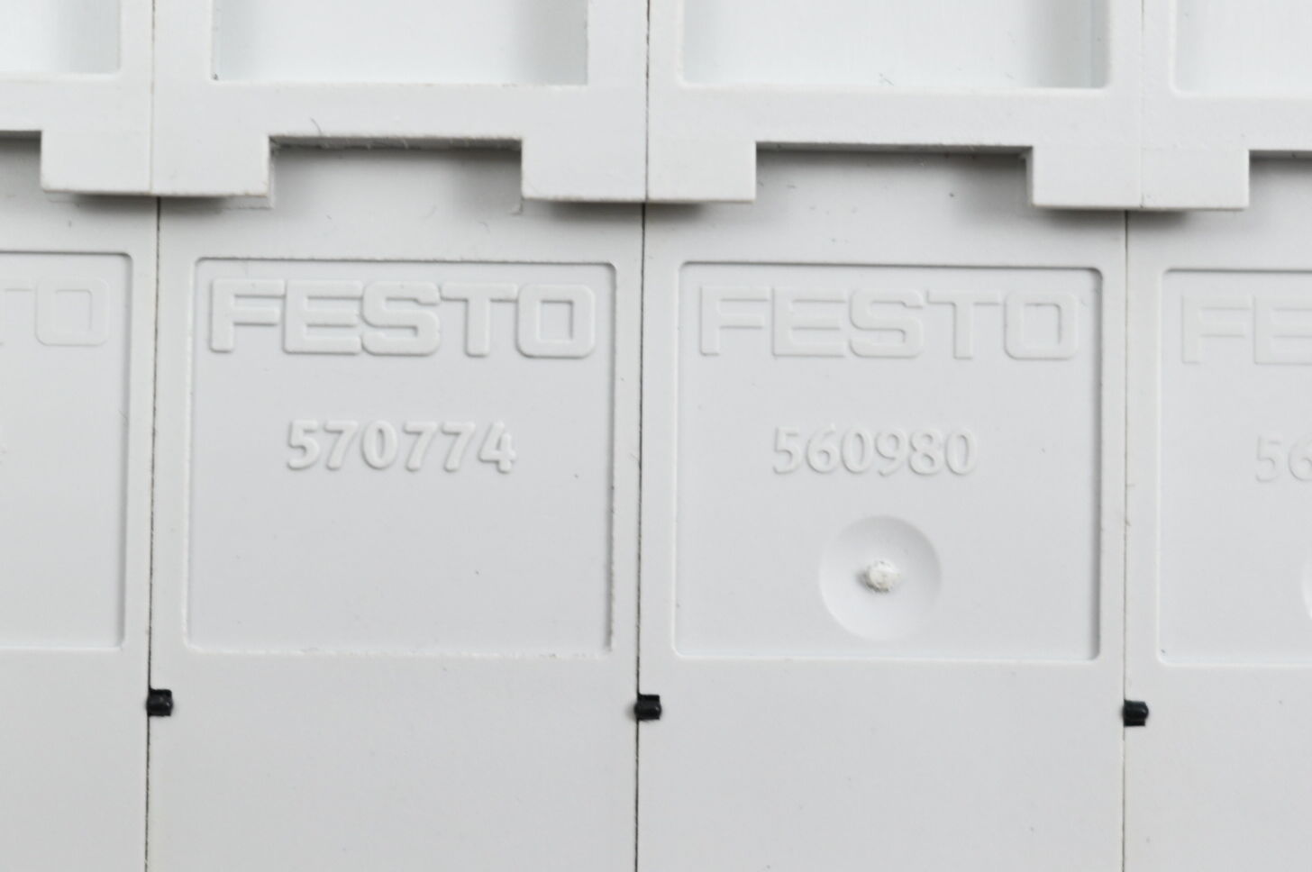 Festo Ventilinsel 569926 + 575667 + 560945 + 560974 + 570774 + 560980 ...