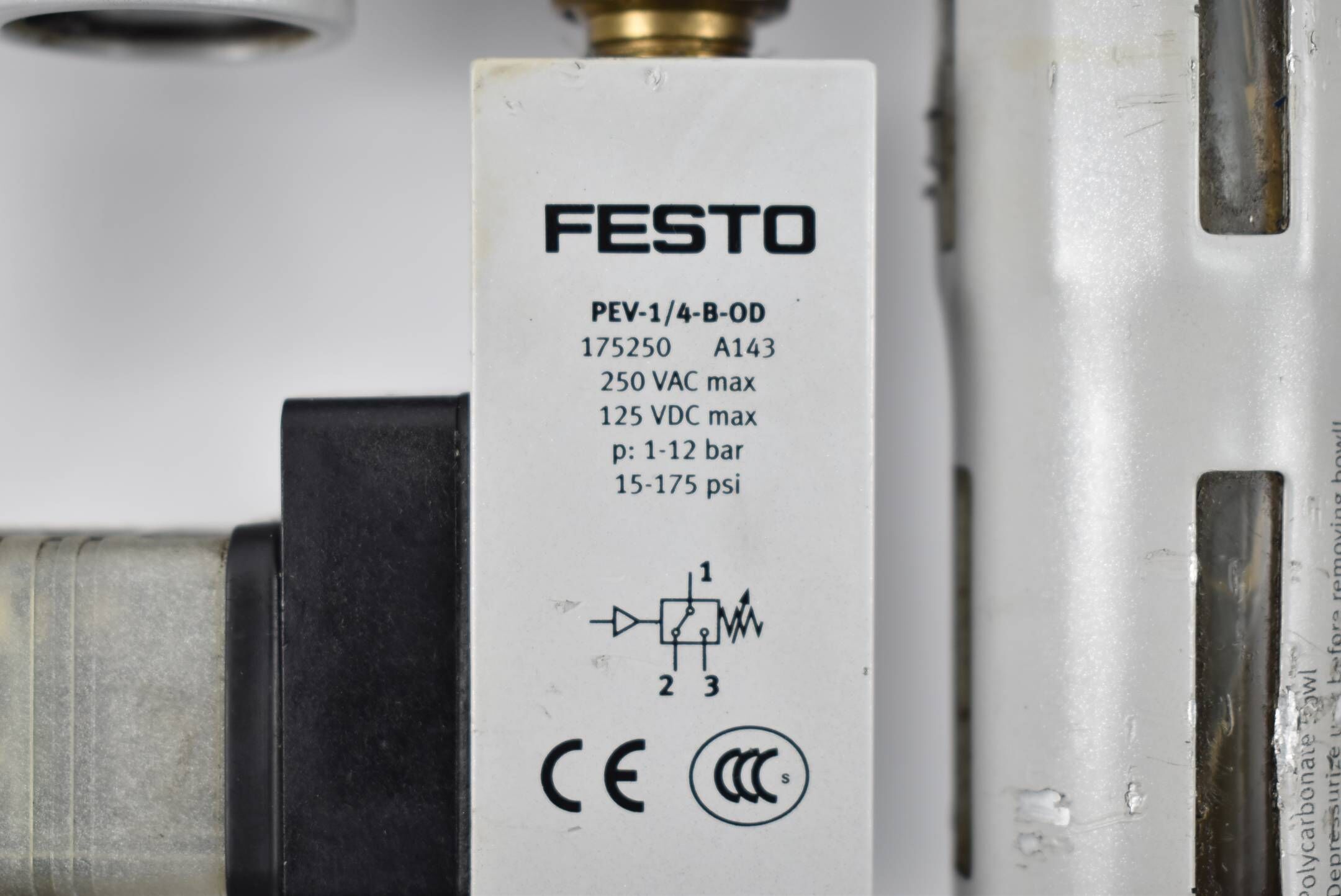Festo Ventilinsel 165071 + 165077 + 170684 + 159621 + 175250 + 164274 + 364665