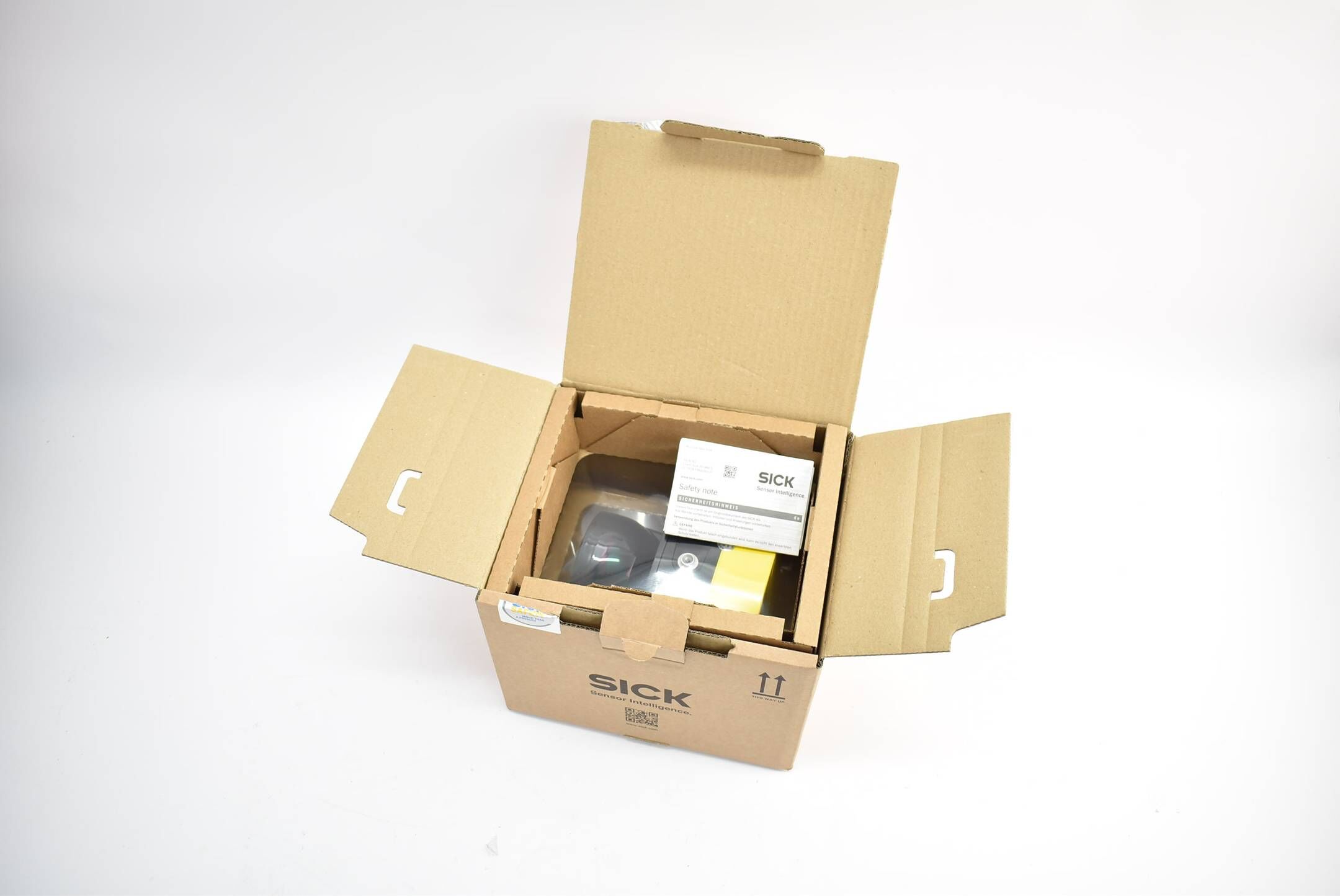 Sick Safety laser scanner microScan3 Pro MICS3-CBAZ90PZ1P01 ( 1094463 )