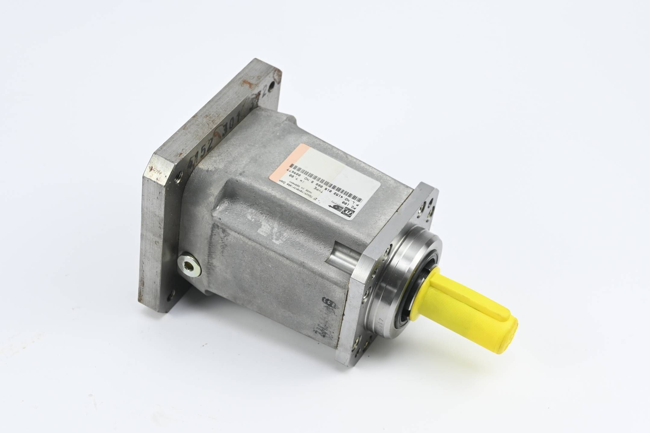 ZF Maschinenantriebe Planetengetriebe PG 100 ( P.L.N0.4152 018 088 ) i= 7,00