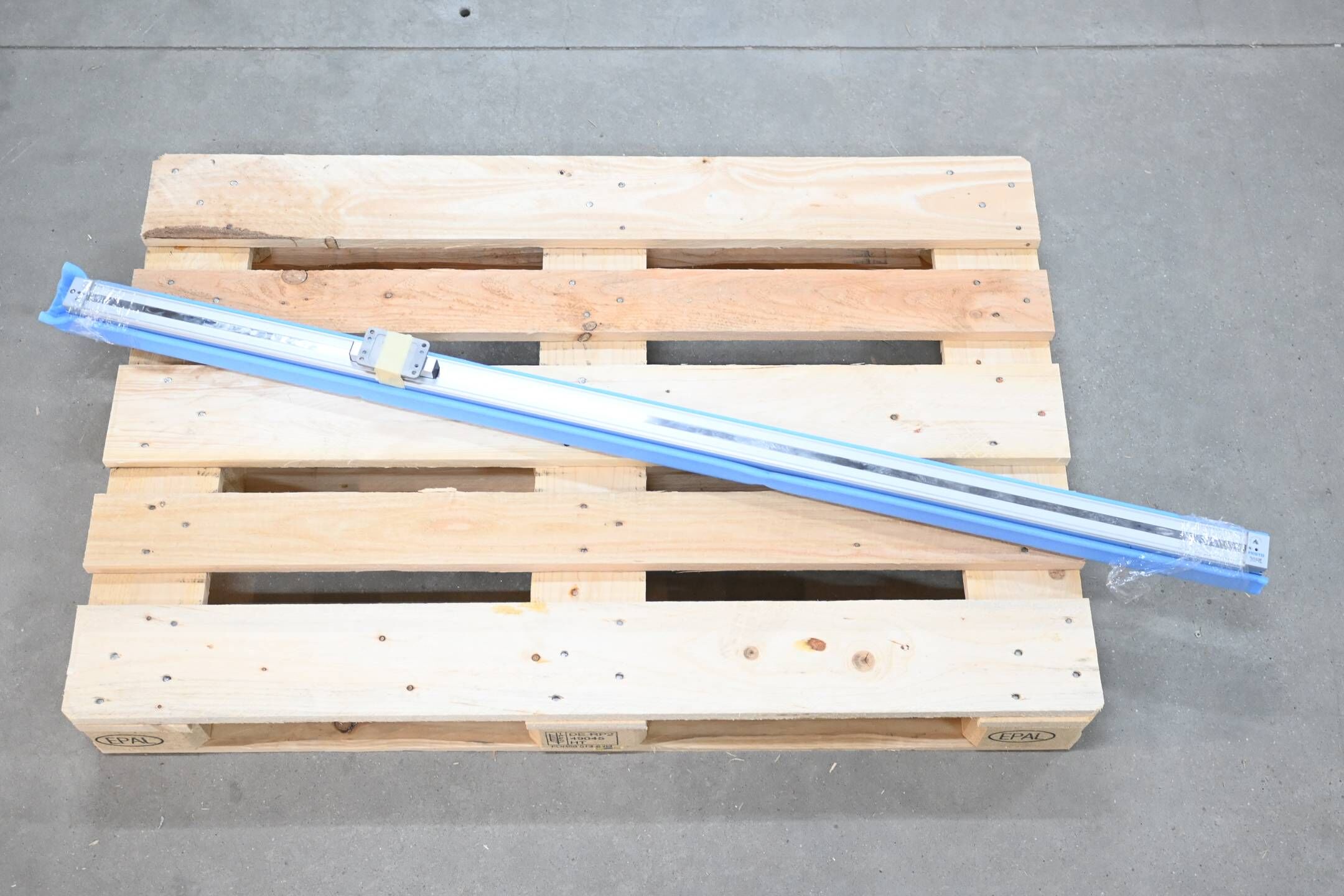 Festo Linearantrieb DGC-K-25-1300-PPV-A-GK ( 1312501 )