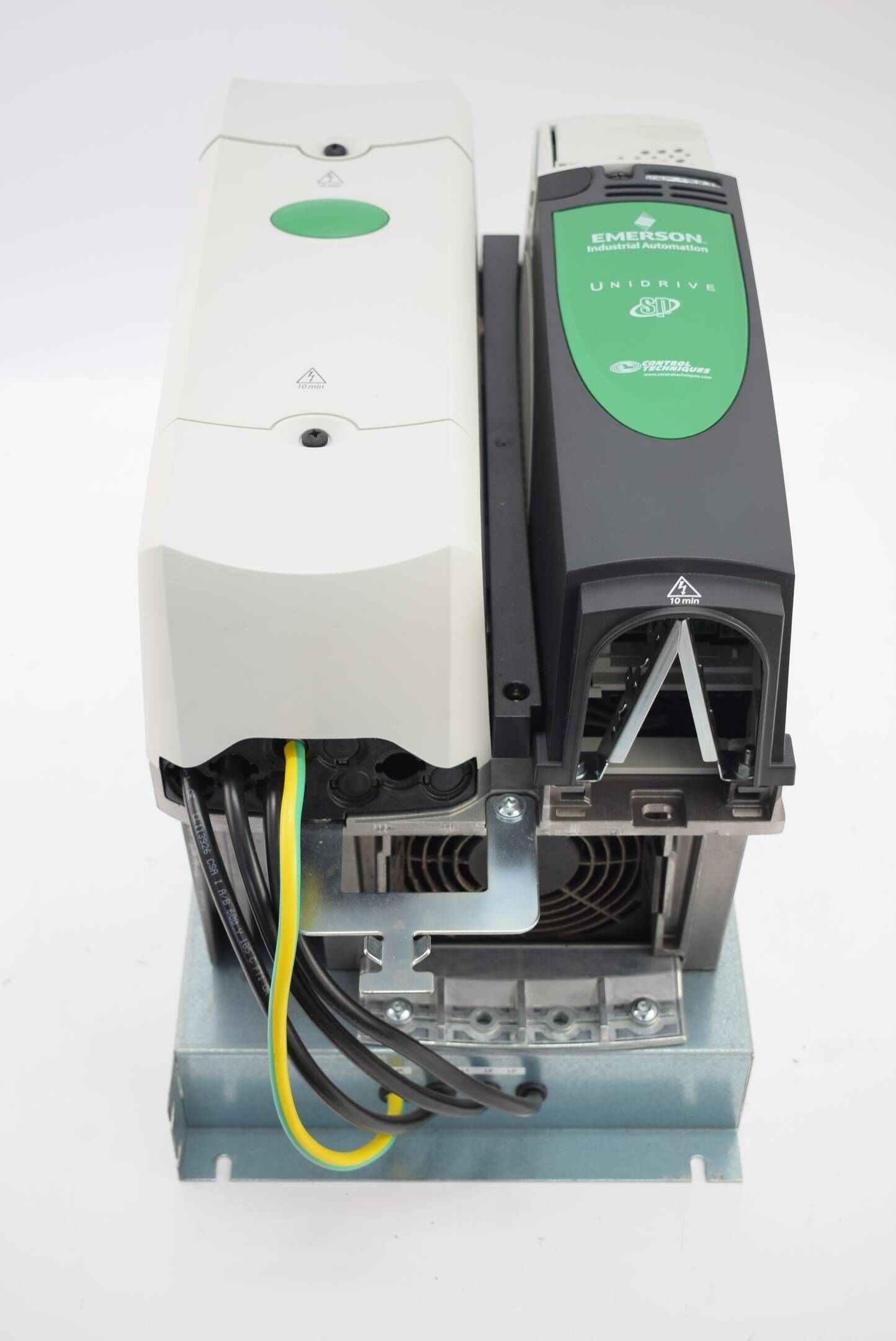 Emerson Control Techniques Unidrive SP3401 15/18kW Inkl. Netzfilter