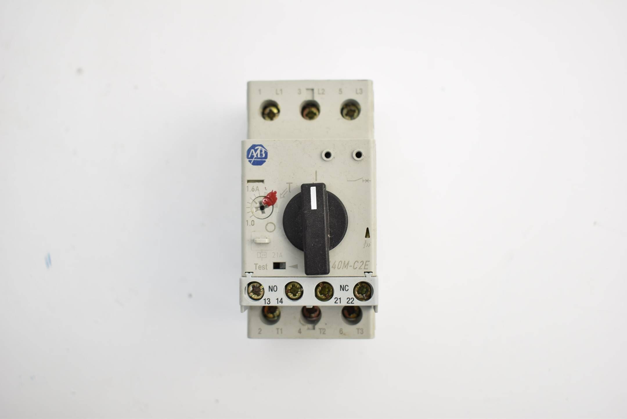 Allen-Bradley Leistungsschalter 140M-C2E-B16