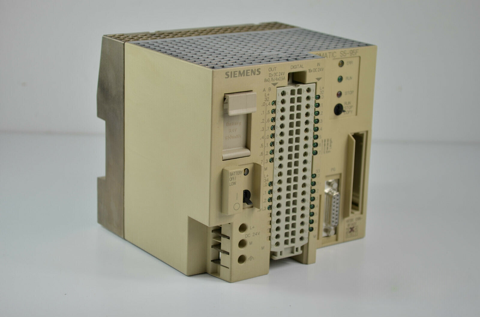 Siemens simatic S5 095F 6ES5095-8FA01 ( 6ES5 095-8FA01 )