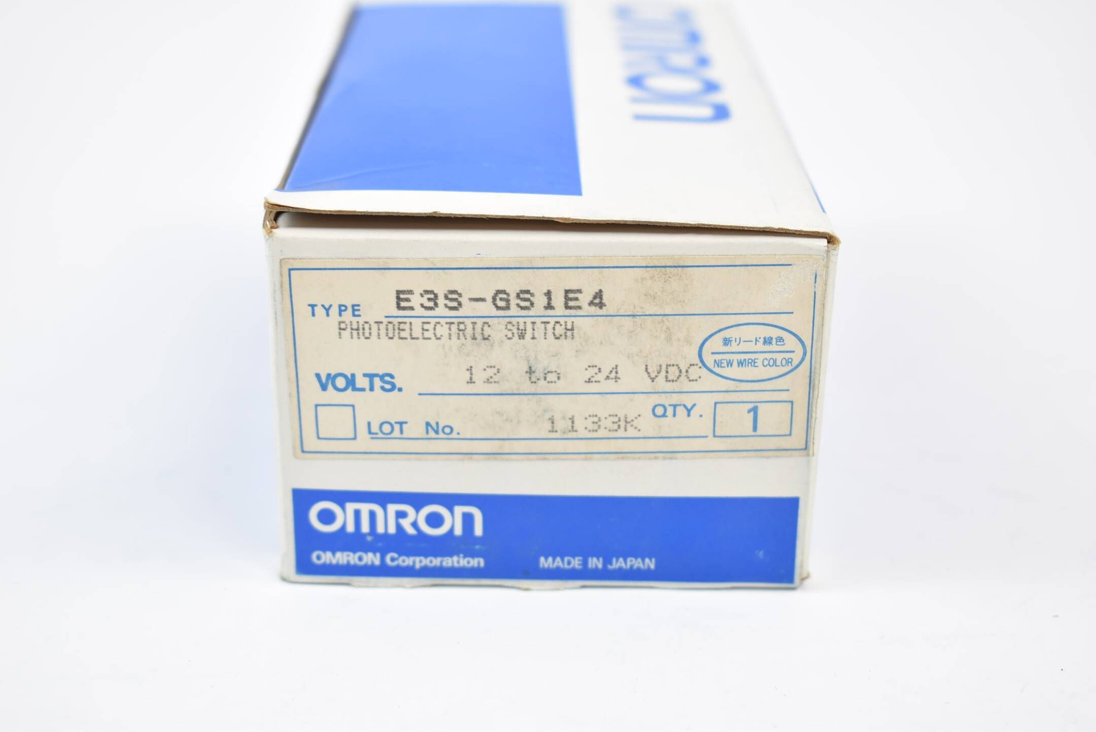 Omron Photoelectric Switch E3S-GS1E4 / 12 - 24 VDC
