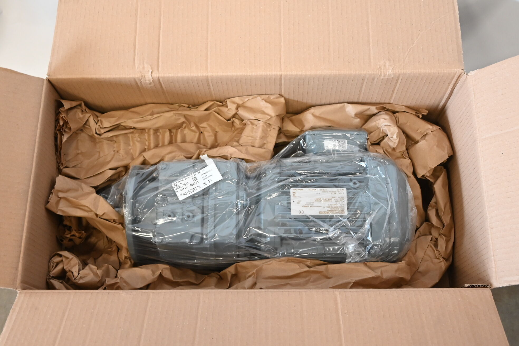 SEW-Eurodrive Getriebemotor RF47 DRN90S4 ( RF47DRN90S4 )