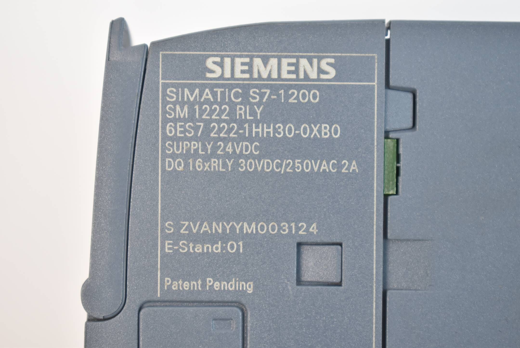 Siemens simatic S7-1200 digital 6ES7 222-1HH30-0XB0 ( 6ES7222-1HH30-0XB0 ) E01