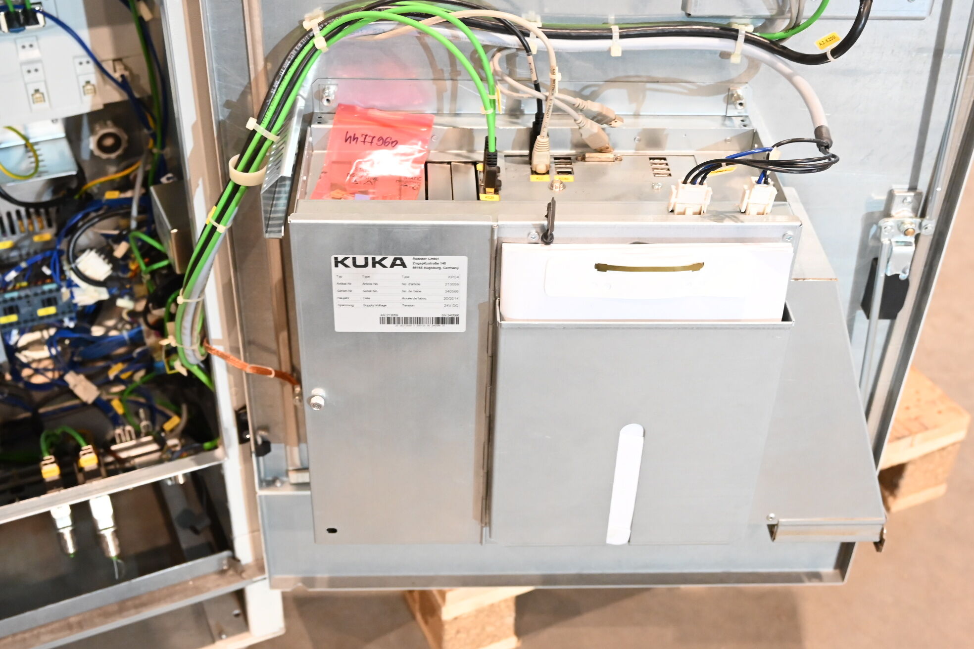 Kuka Industrieroboter KR240 R2700 Prime inkl. Schaltschrank KRC4 + 00-168-334