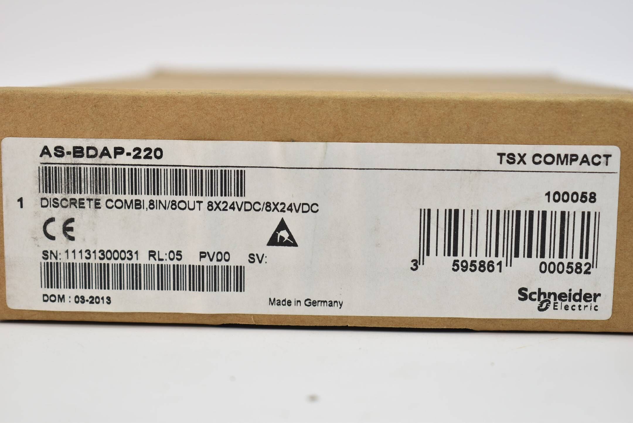 Schneider electric Modicon TSX compact 8x24VDC AS-BDAP-220 ( 100058 )