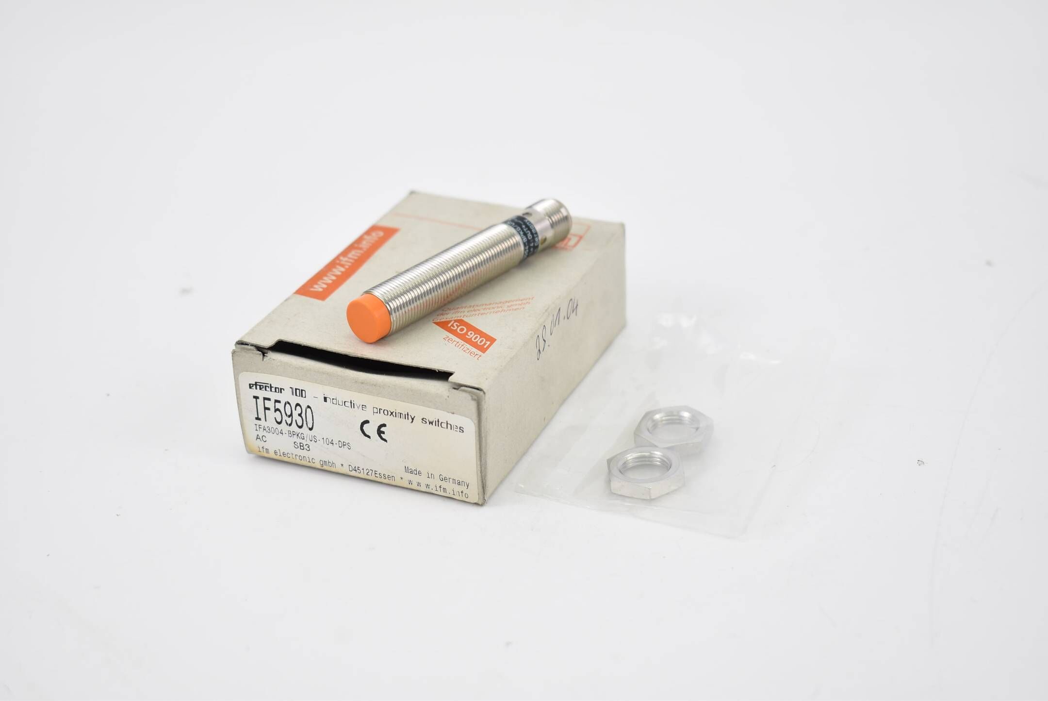 IFM efector 100 IF5930 ( IFA3004-BPKG/US-104-DPS )