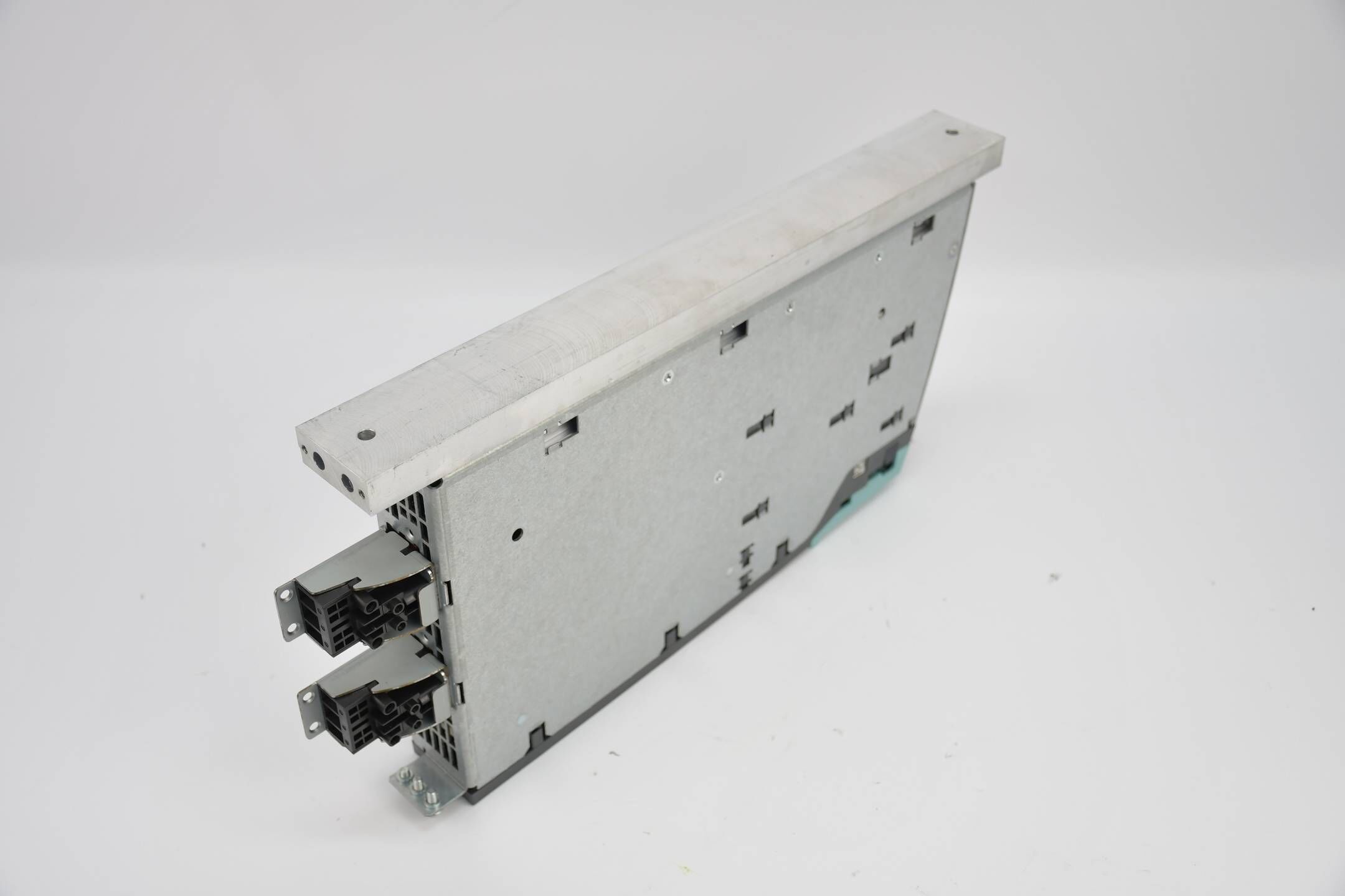 Siemens sinamics motor module 6SL3126-2TE15-0AA0 ( 6SL3 126-2TE15-0AA0 ) Ver B