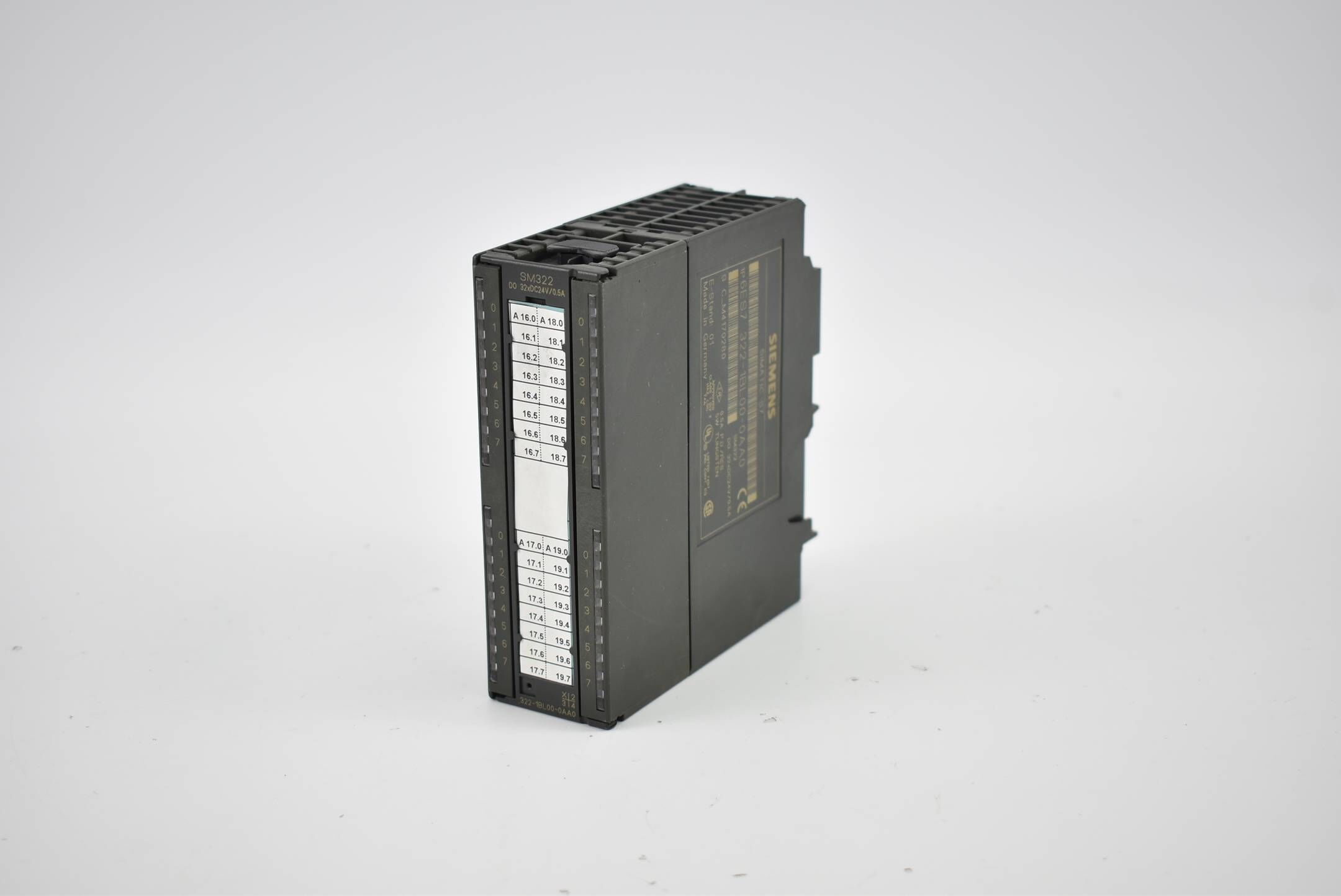 Siemens simatic S7 digital SM322 6ES7 322-1BL00-0AA0 ( 6ES7322-1BL00-0AA0 )