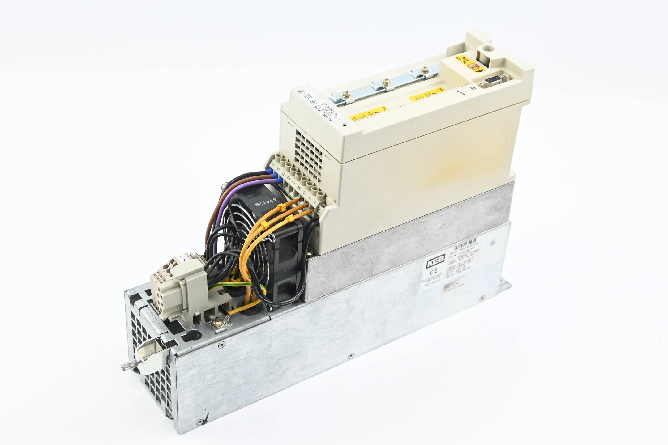 KEB Combivert F5 Frequenzumrichter 07.F5.CBB-YA00 inkl. 10.E5.T60-A071