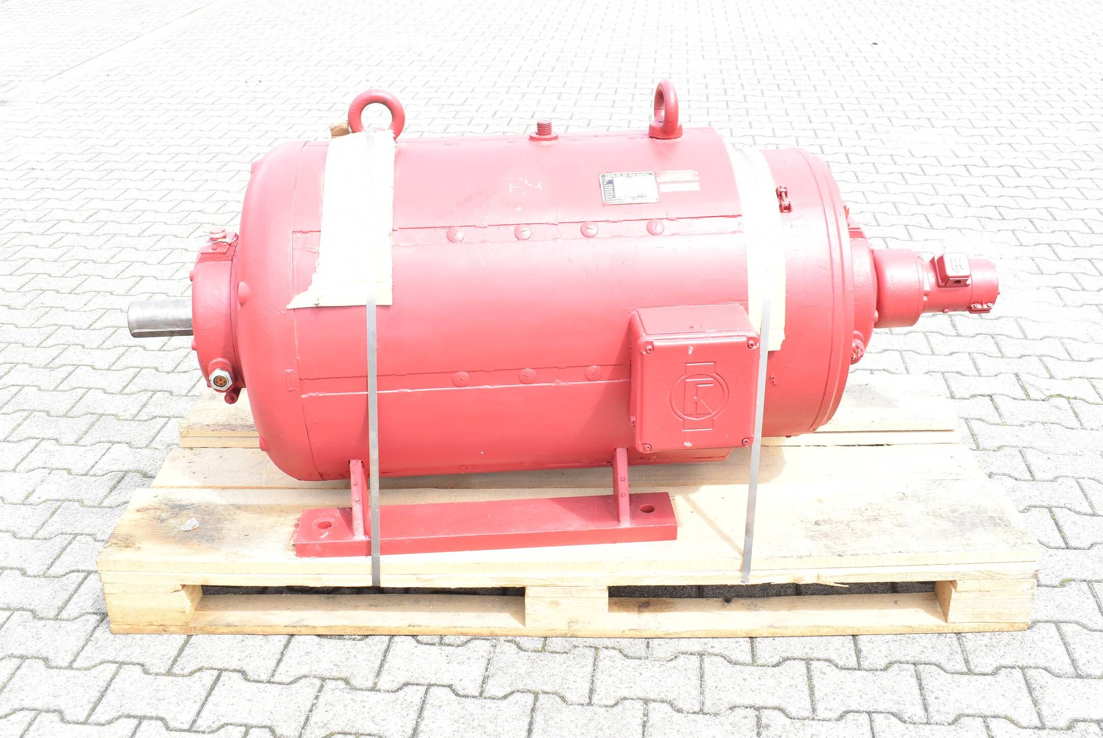 Kessler KG. Motor 800/1600rpm 54kW 380V ( M0 6188/1 ) inkl. Tacho GMP 1,0 LS-7 