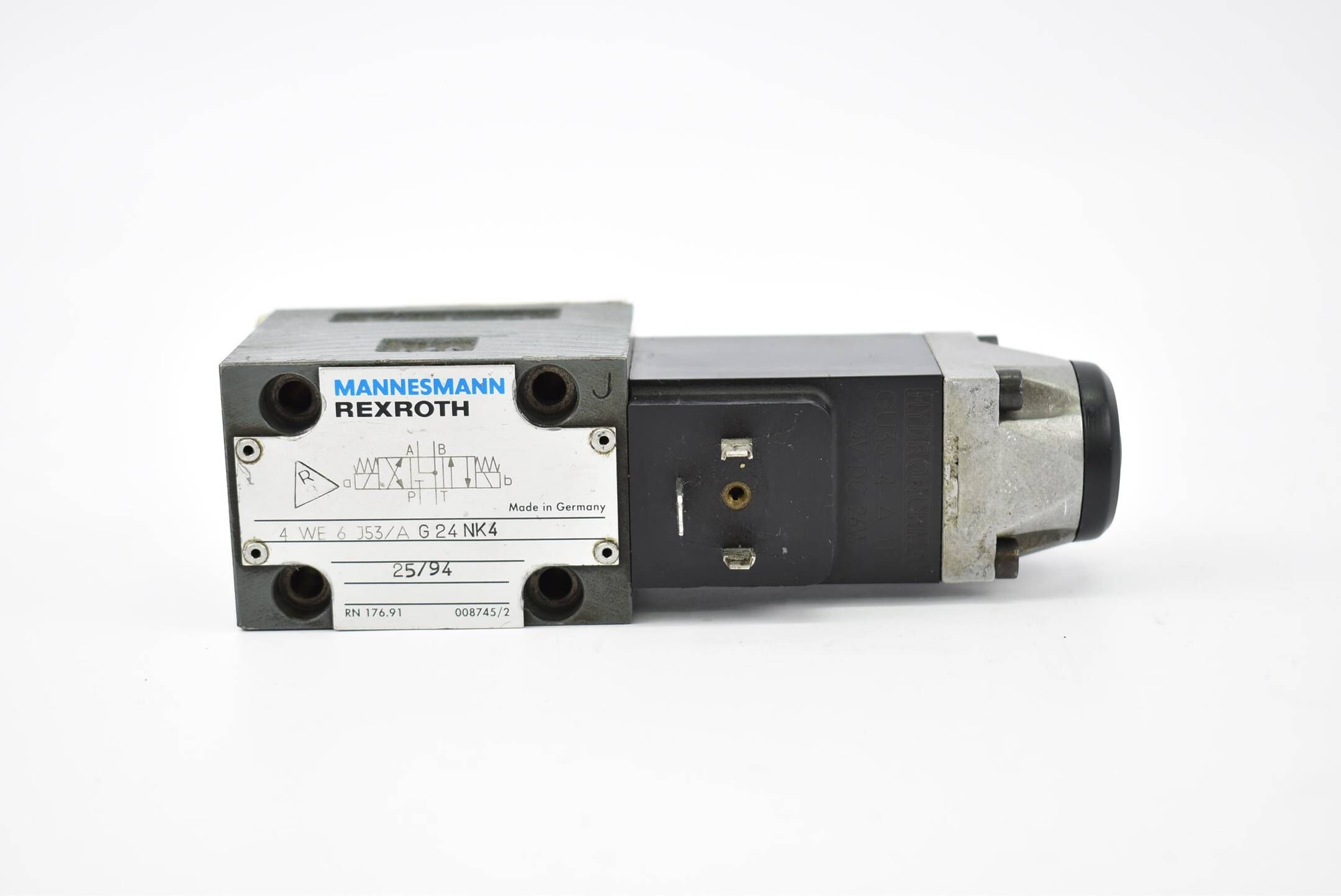 Mannesmann Rexroth Hydraulik Ventil 4WE6J53/AG24NK4