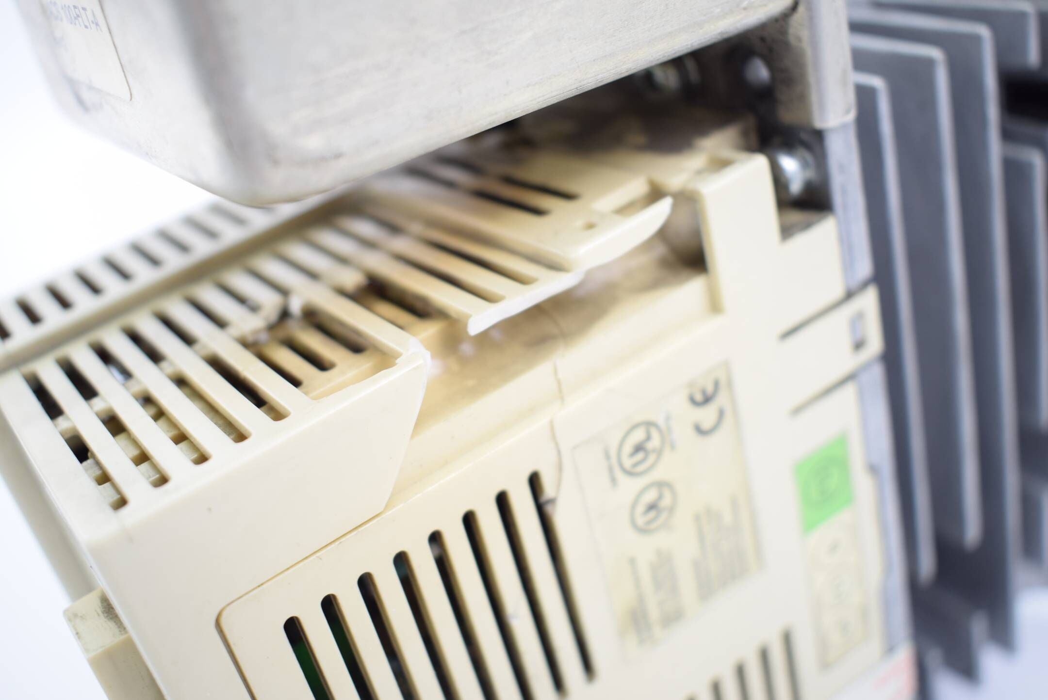 ABB Frequenzumrichter ACS 141-1K6-1 + ACS 100-FLT-A