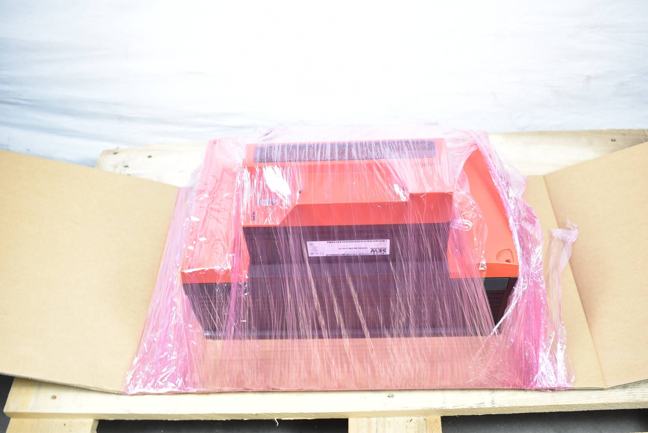 SEW Eurodrive Movidrive B Umrichter MDX61B0450-503-4-00/F MDX61B0450-503-4-00