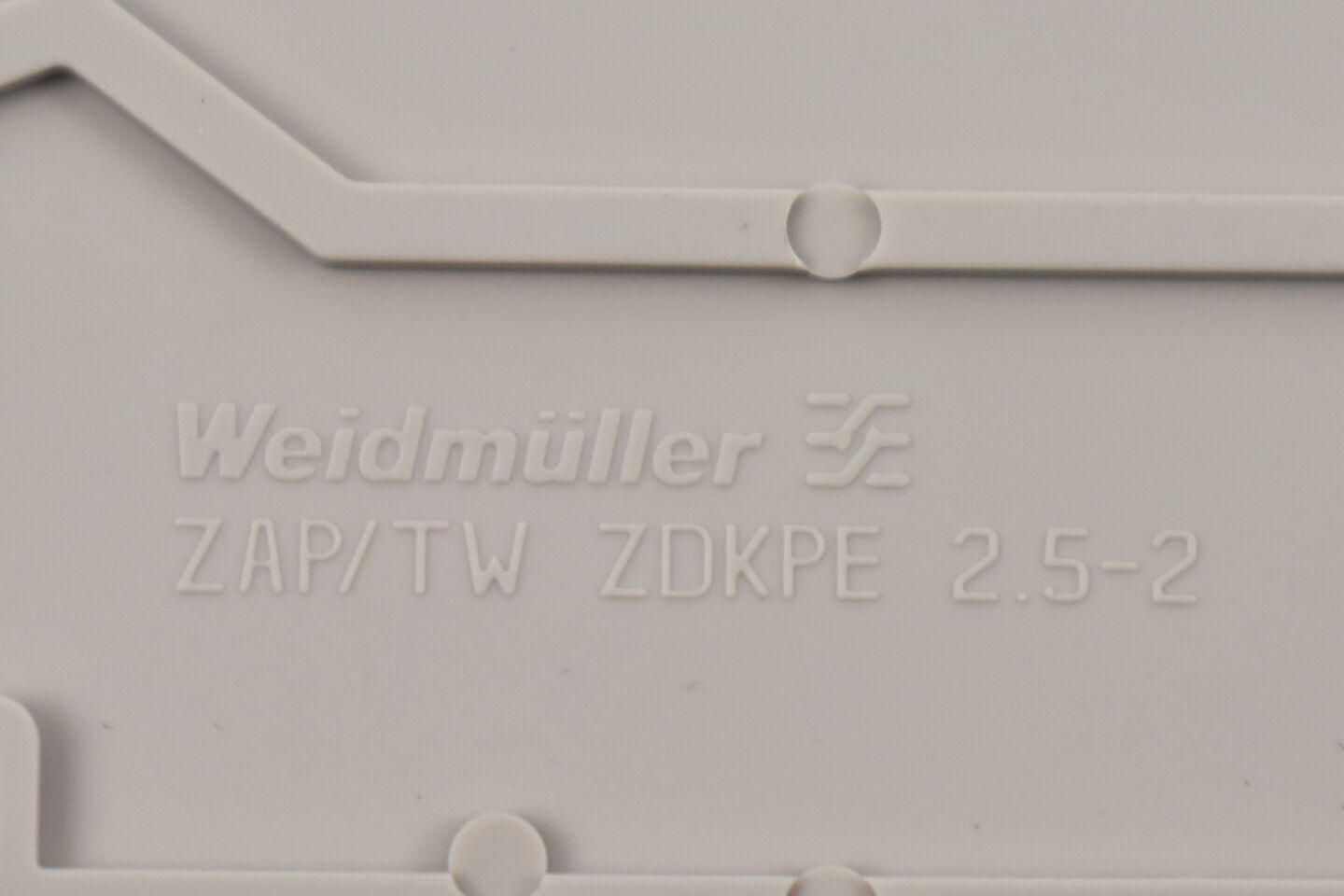 Weidmüller Abschlussplatte ZAP/TW ZDKPE 2,5-2 ( VE 19 Stück )
