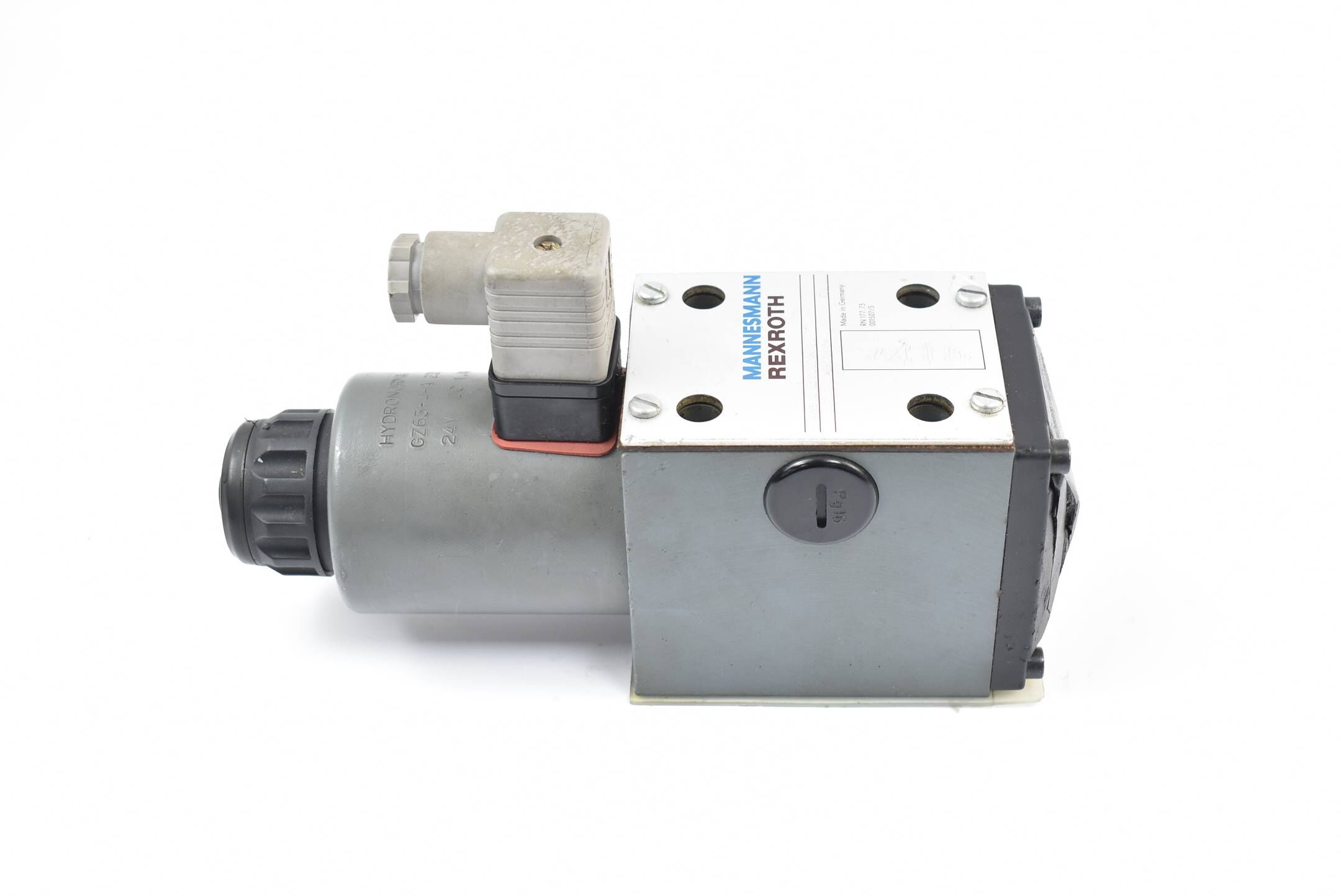 Mannesmann Rexroth Wegeschieberventil 4WE 10 U31/CG24NZ4 ( R900593104 )