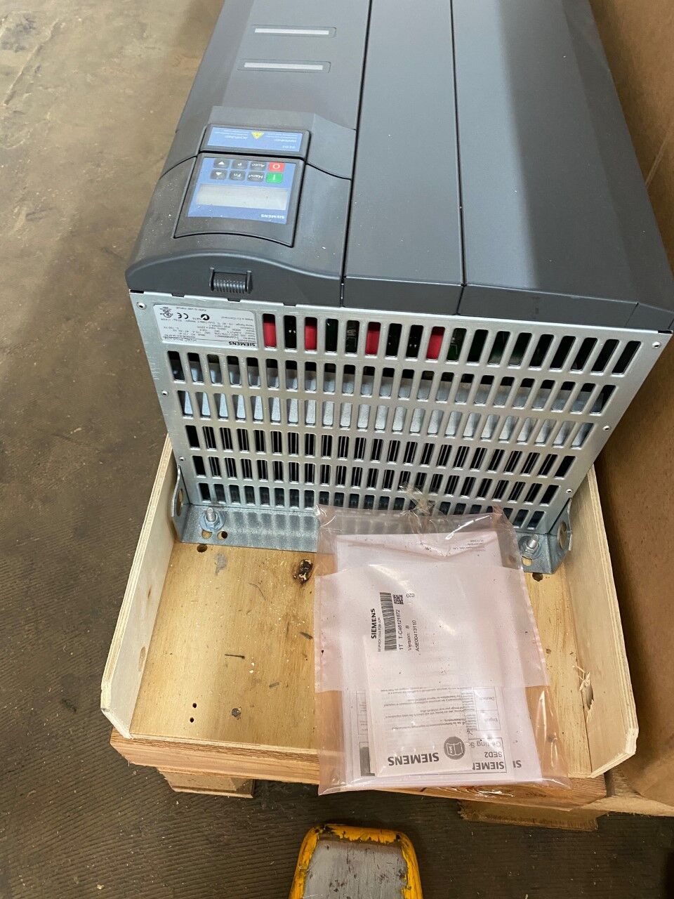 Siemens Micromaster 436 6SE6436-2UC34-5FA0 ( 6SE6 436-2UC34-5FA0 ) 45 kW