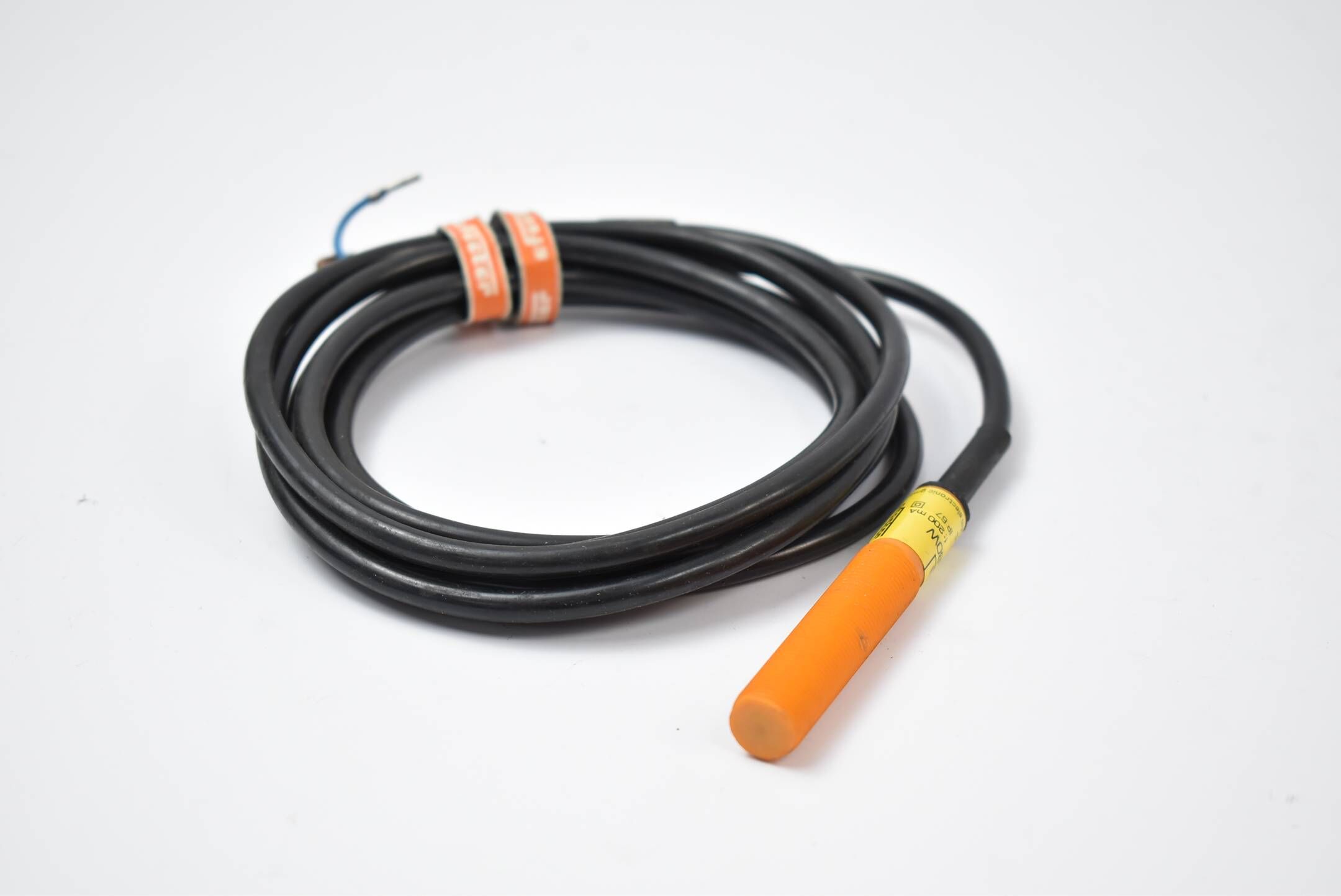 efector induktiver Sensor 90-250VAC IF-2002 ABOW