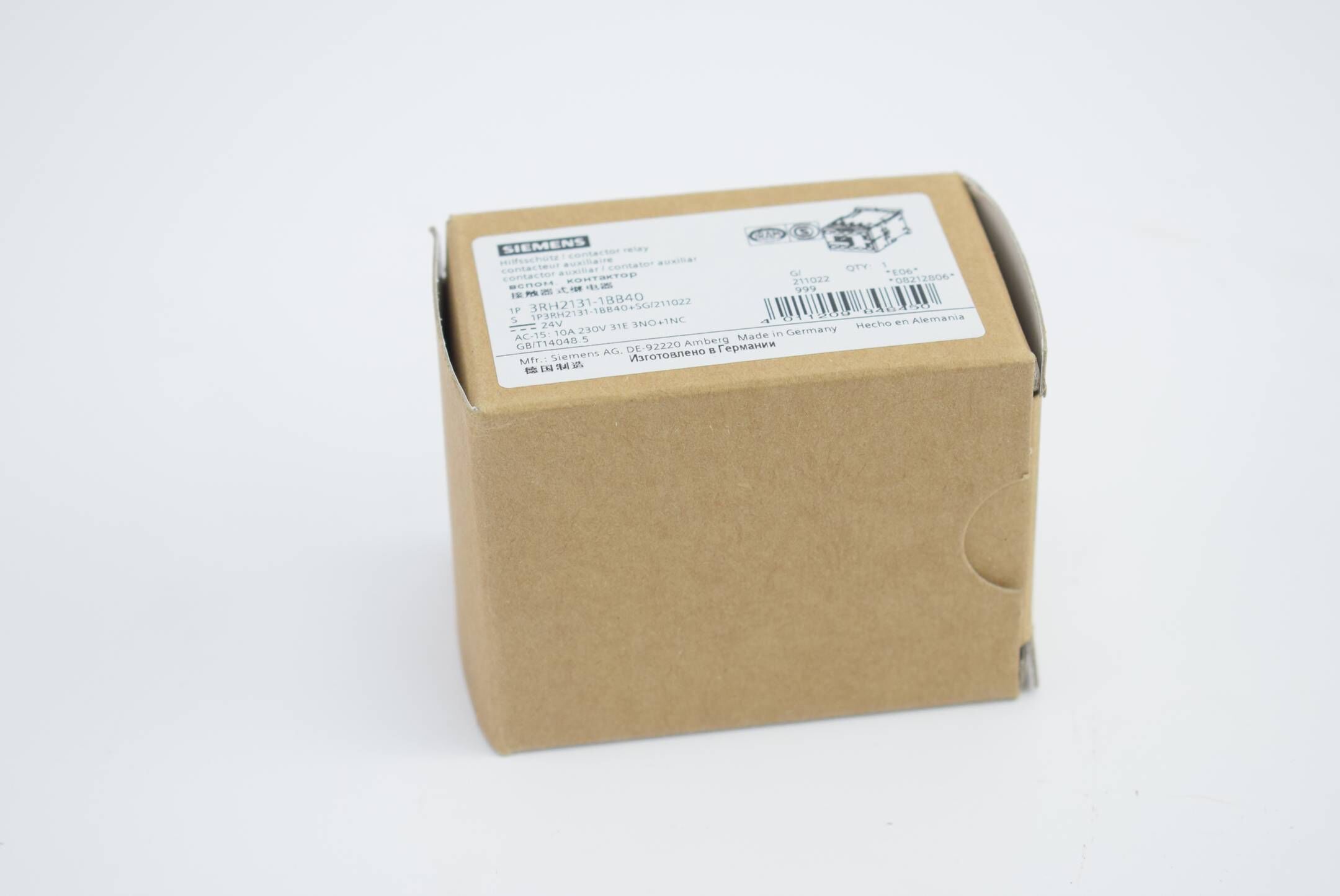 Siemens contactor relay 3RH2131-1BB40 ( 3RH2 131-1BB40 ) E6