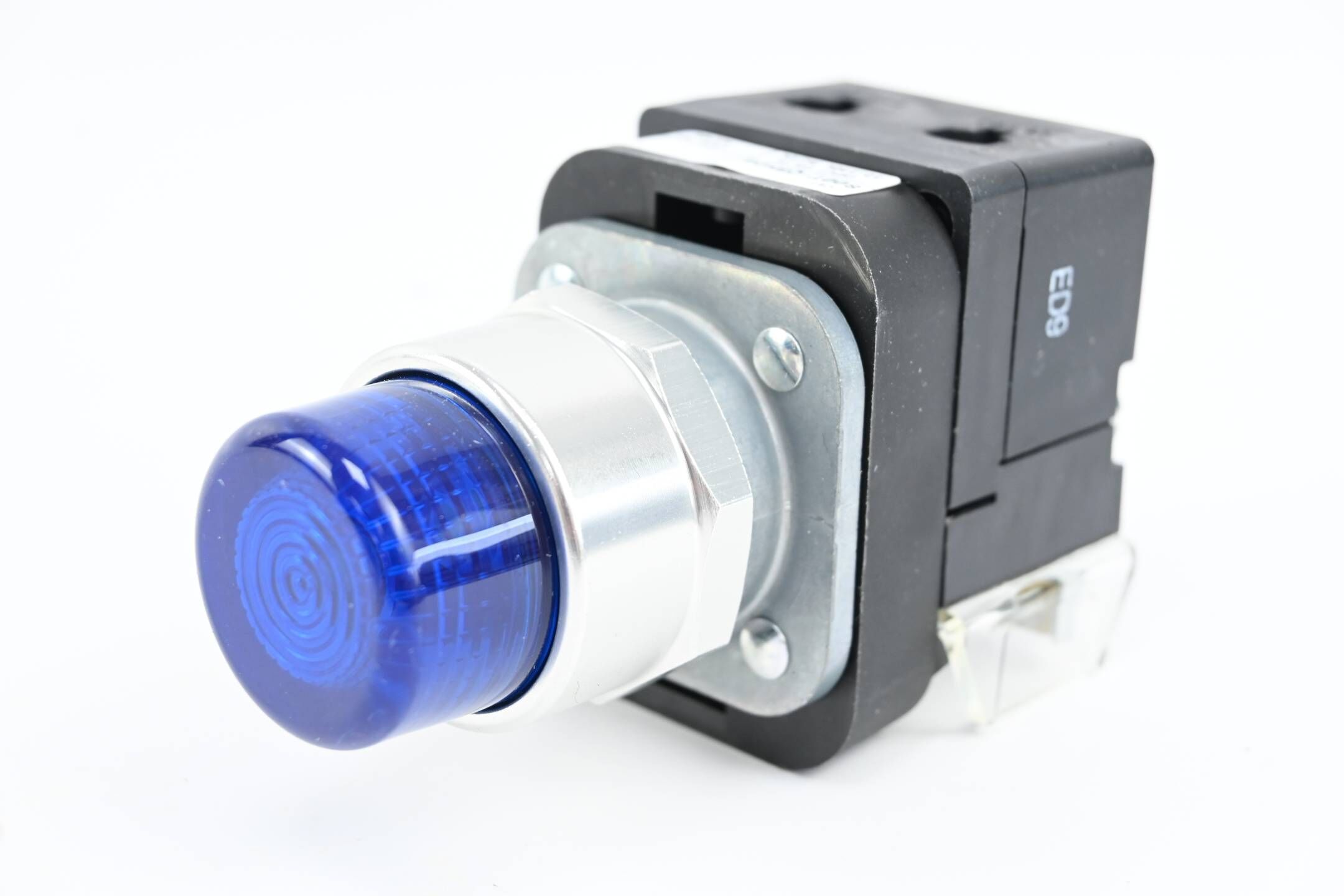 Allen Bradley 30mm Momentary Push Button 800T PB ( 800T-QBH2B )