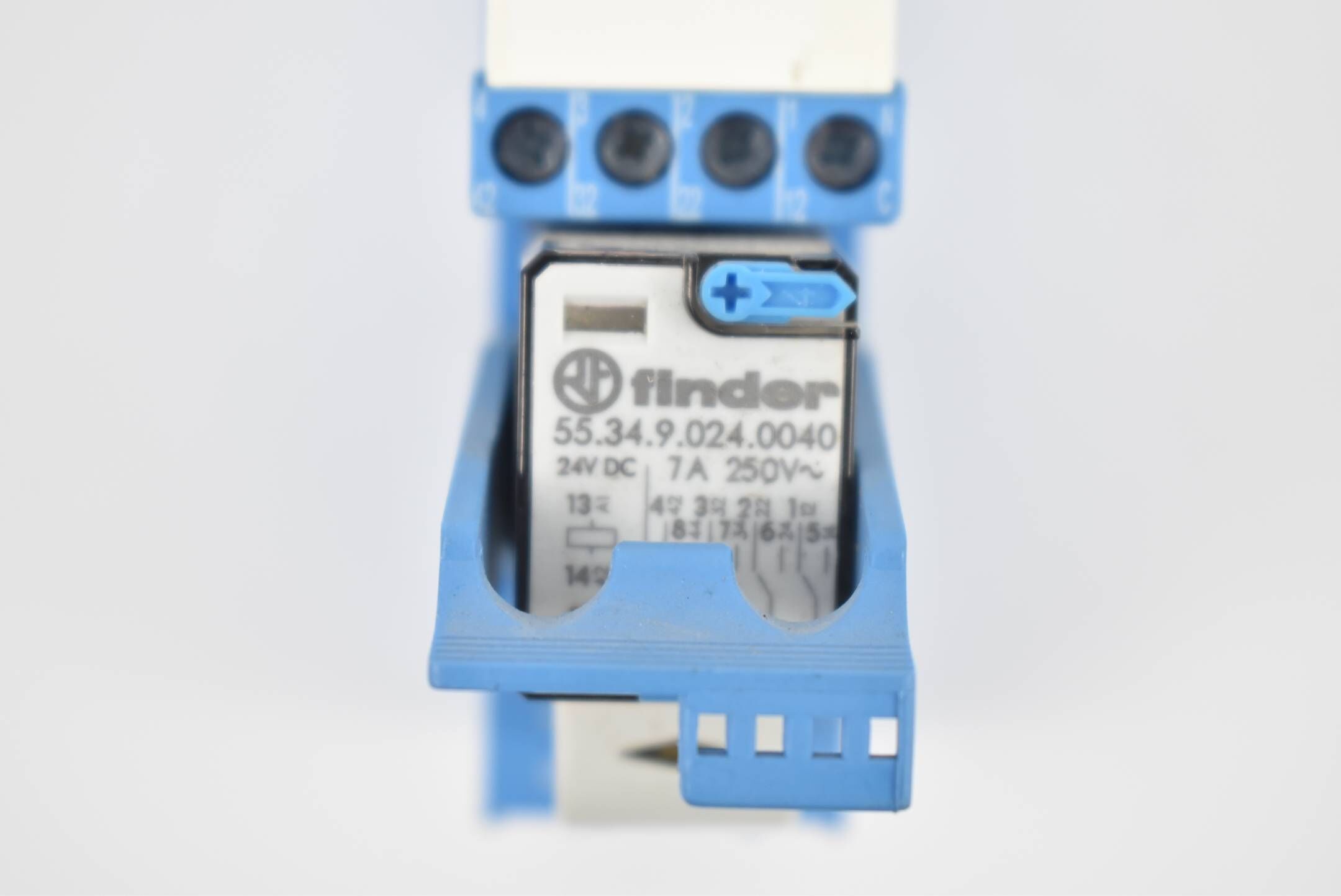 Finder Steckrelais 94.04. + 55.34.9.024.0040 + 99.02.9.024.99