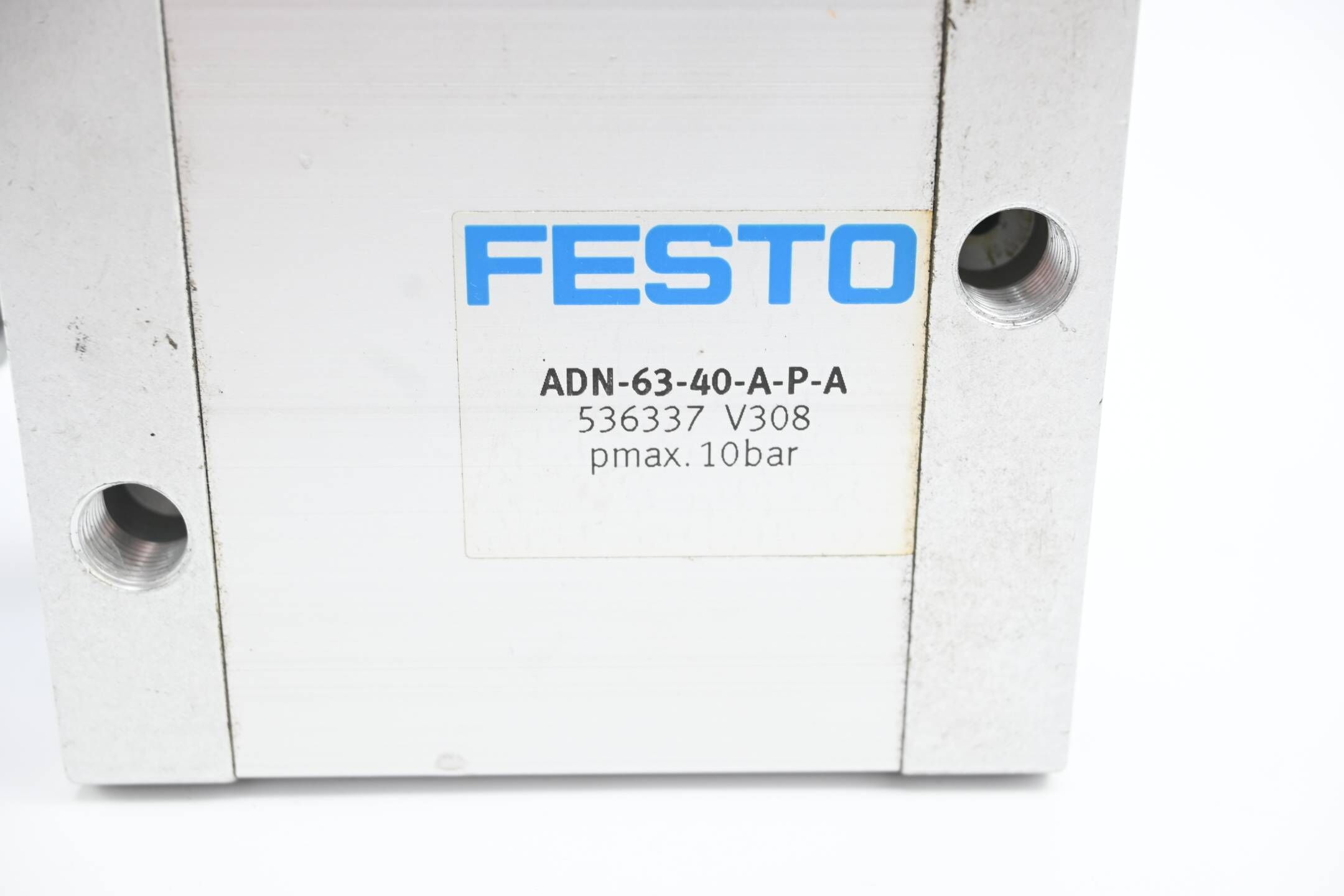 Festo Kompaktzylinder ADN-63-40-A-P-A ( 536337 )