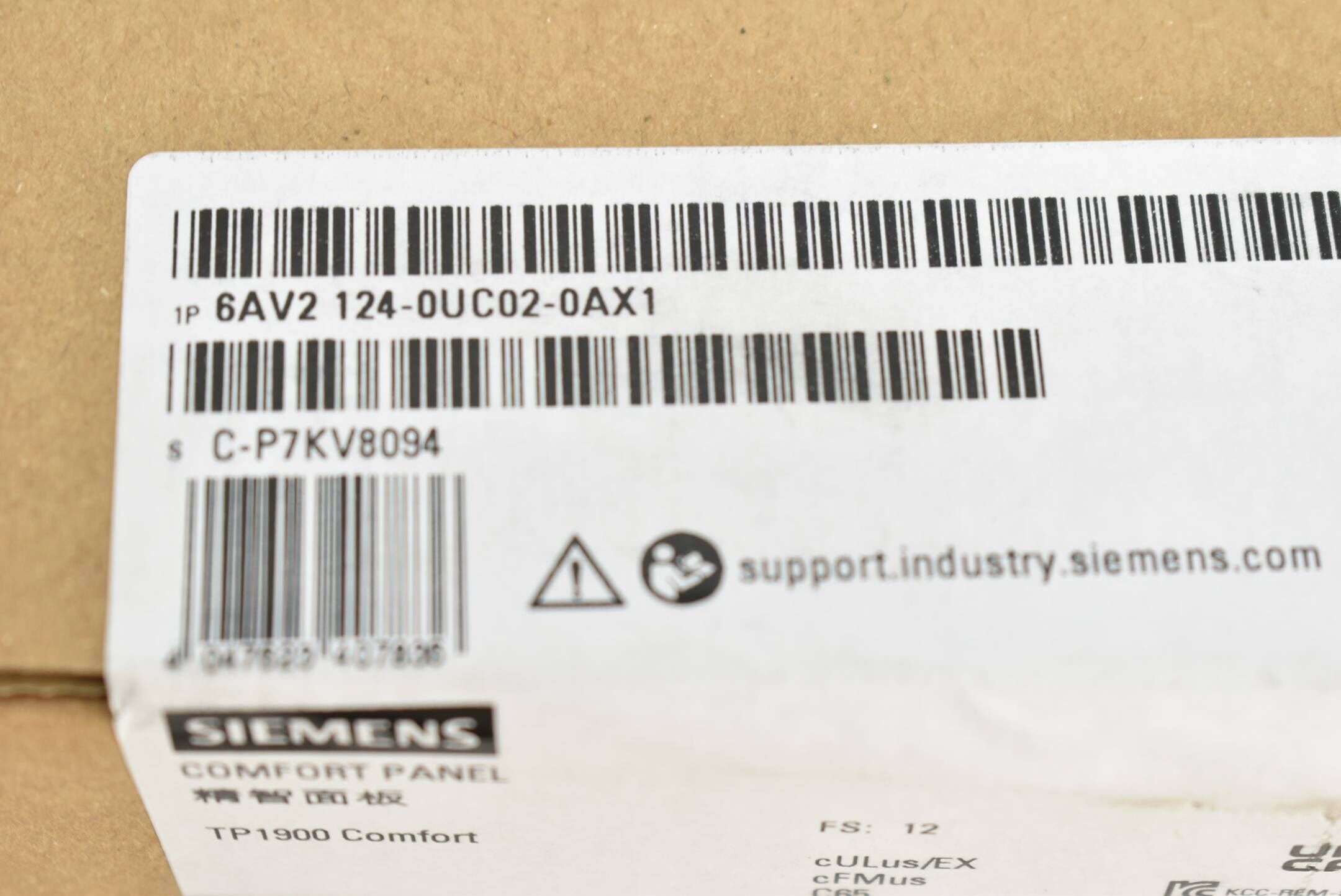 Siemens TP1900 Comfort Panel Simatic HMI 6AV2124-0UC02-0AX1 6AV2 124-0UC02-0AX1 