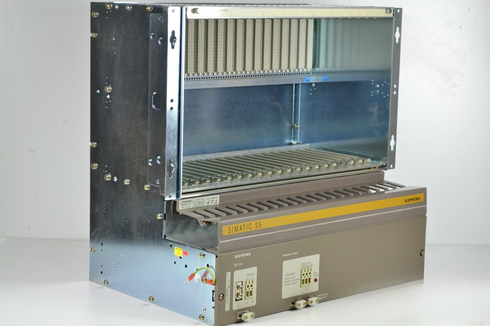 Siemens simatic S5 Rack & Power Supply 6ES5988-3NA11 & 6ES5184-3UA21