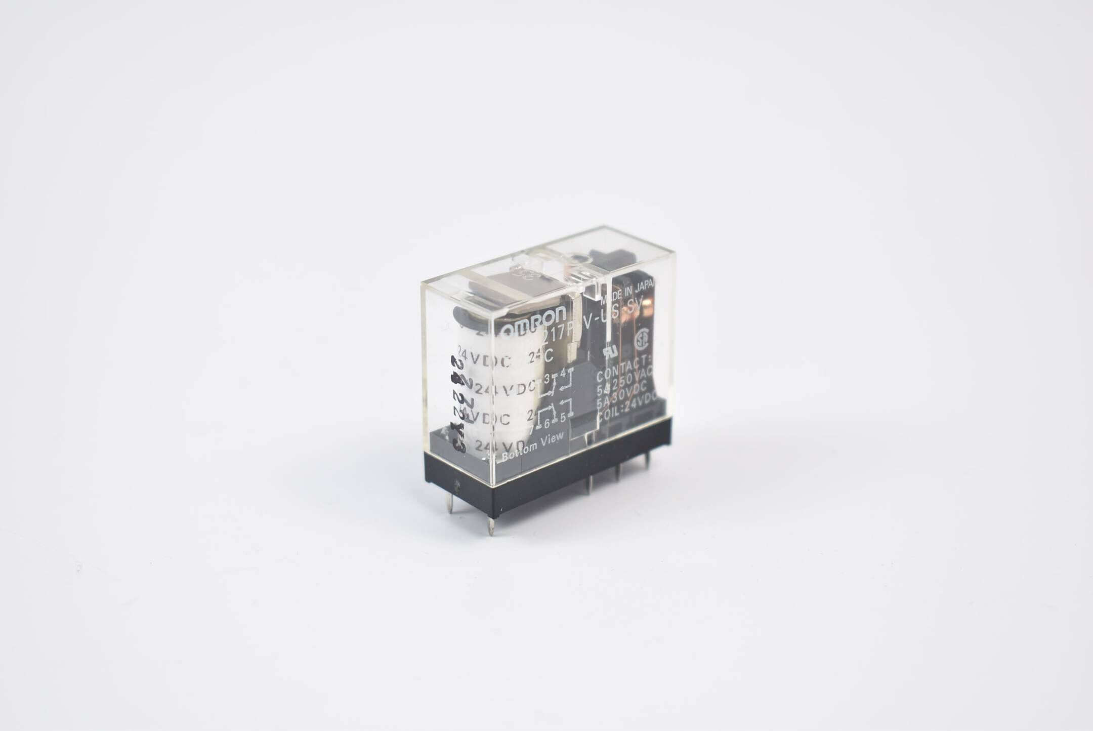 Omron 28 Stück Relay 24VDC ( G2R-217P-V-US-SV )