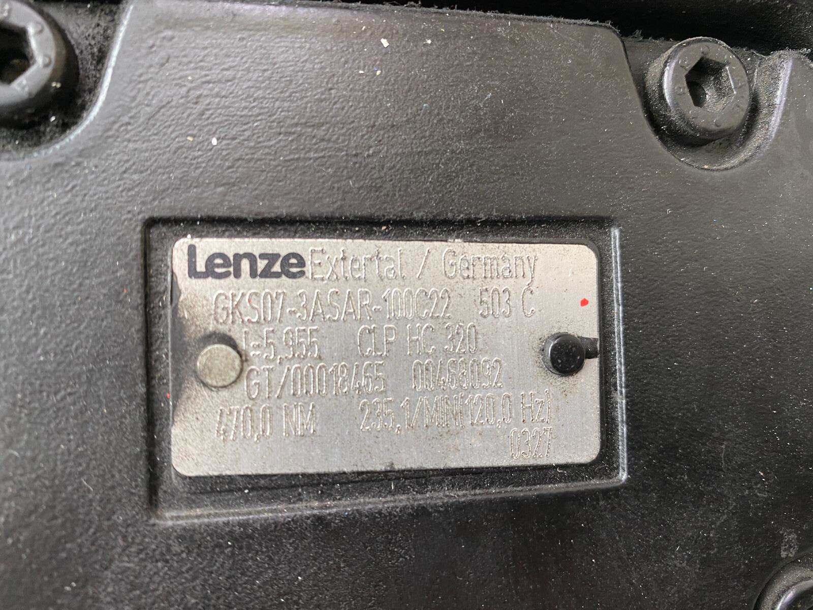 Lenze MDFKABA100-22 ( 00413628 ) + GKS07-3ASAR-100C22 5003 C