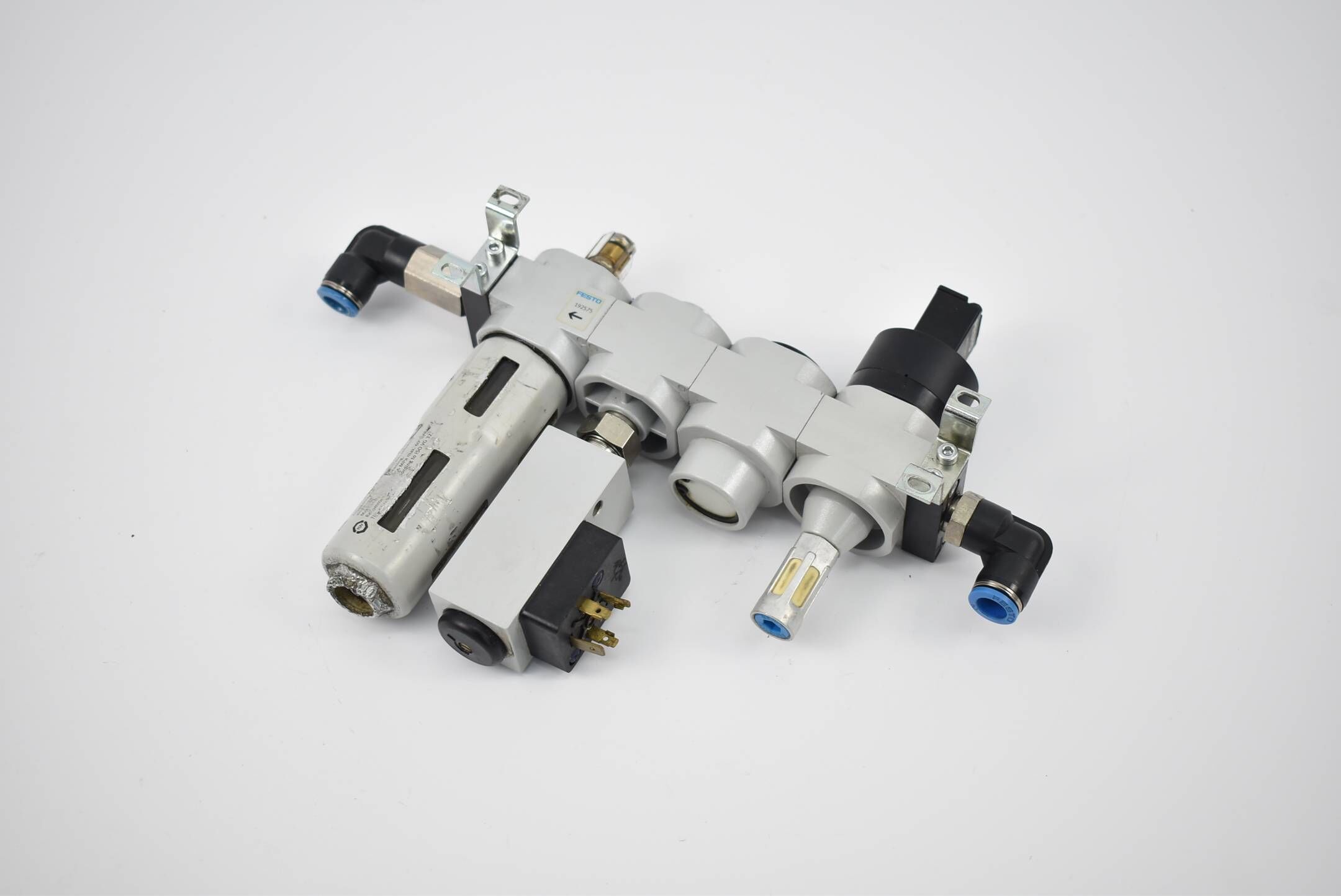 Festo Ventilinsel 172956 + 170690 + 170684 + 192575 + 175250 + 364665