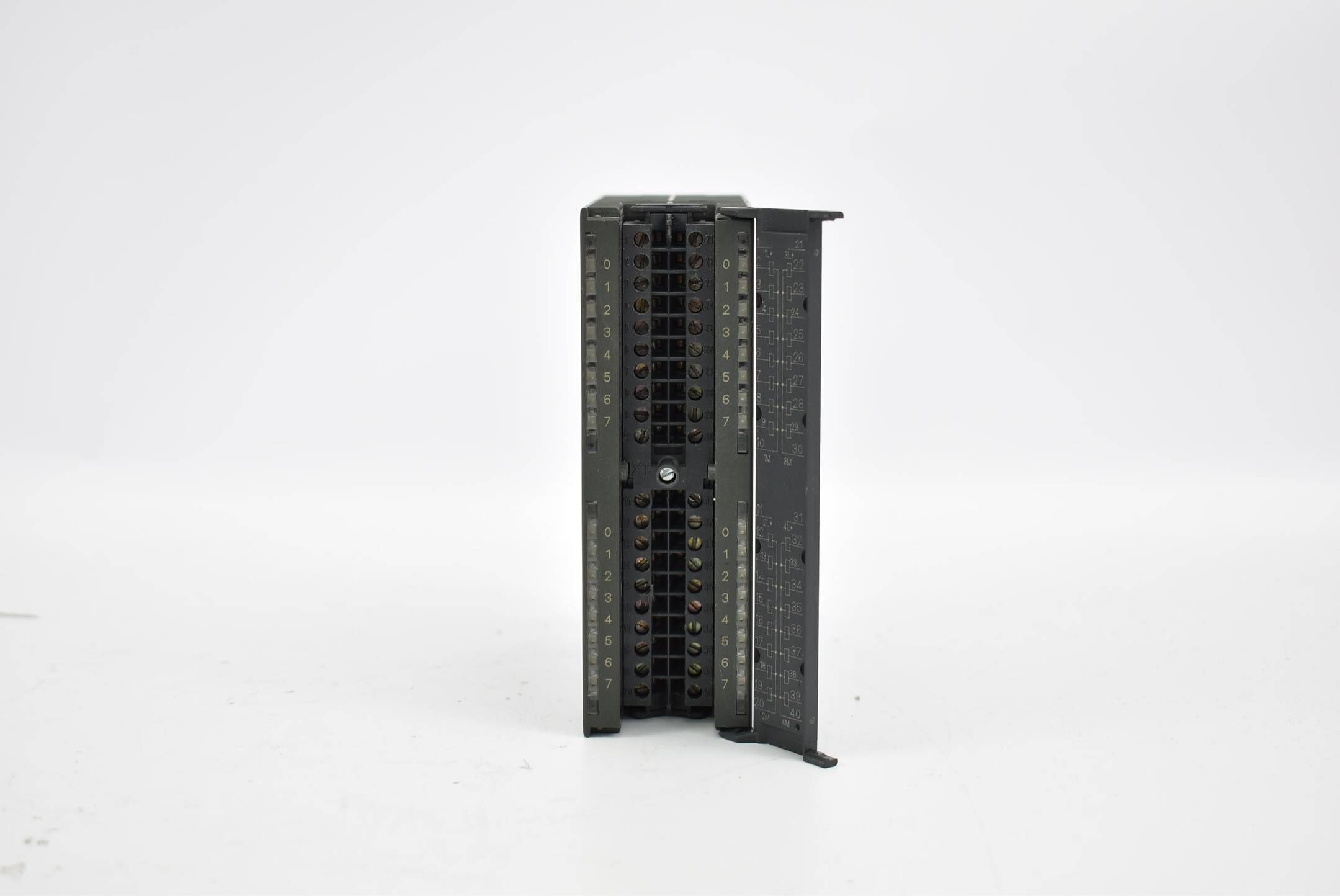 Siemens simatic S7-300 digital 6ES7 322-1BL00-0AA0 ( 6ES7322-1BL00-0AA0 )