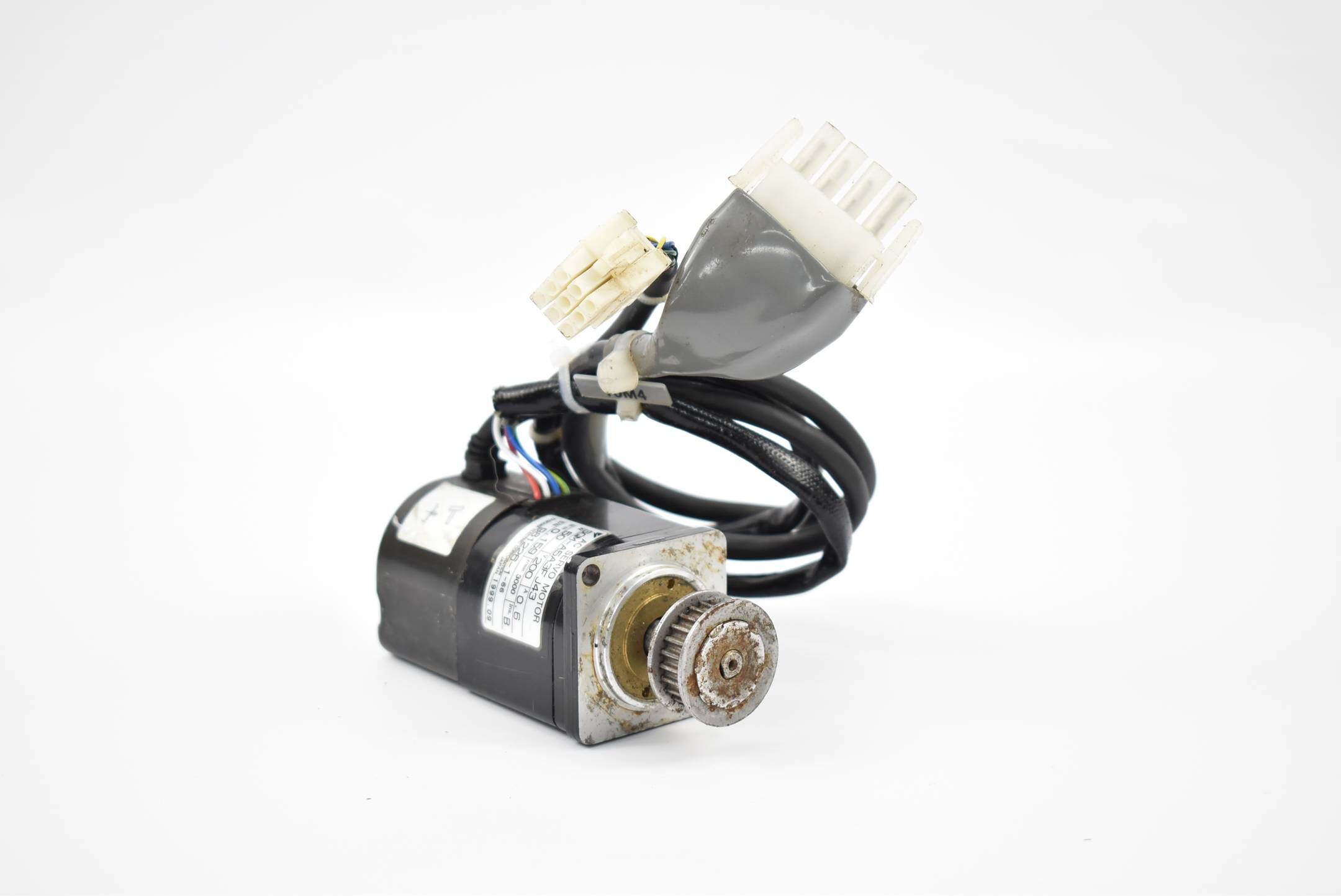 Yaskawa AC Servomotor SGM-A5A3F-J43 ( 3000 U/min. )