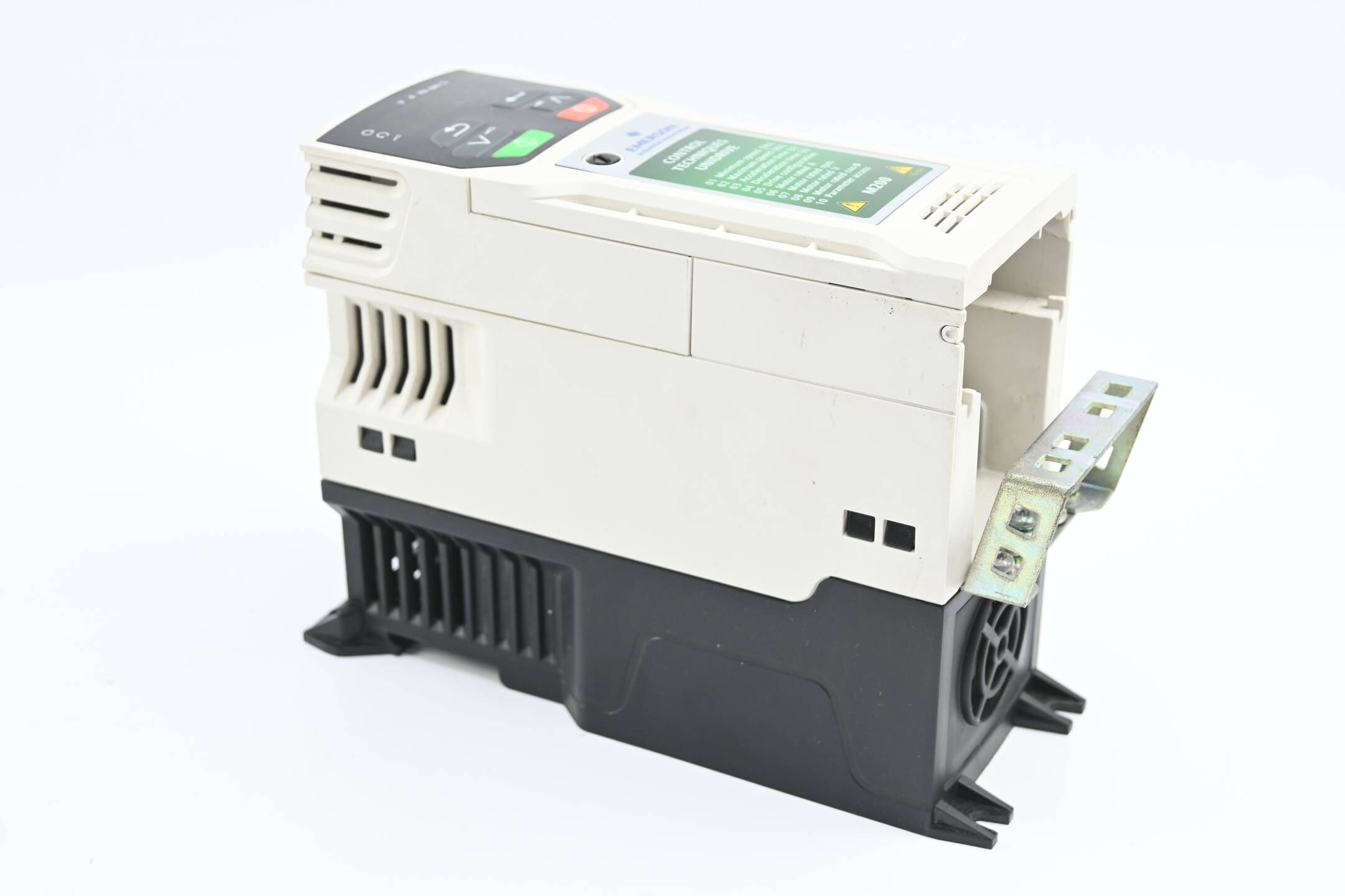 Emerson Control Techniques Unidrive M200-024 00041 A 