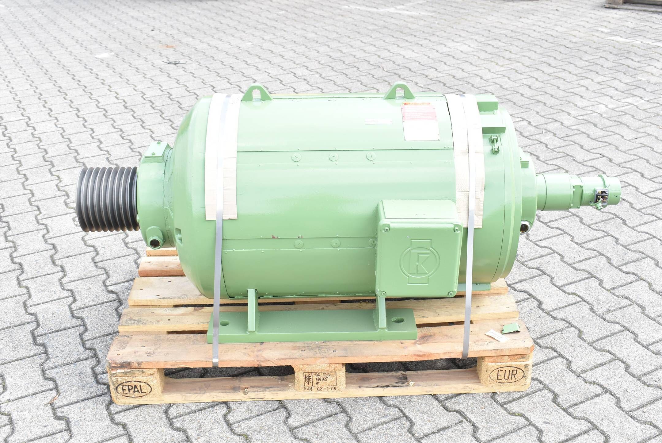 Franz Kessler KG Motor 900-1600rpm 42kW 380V M0 5860/21 + Tacho TDPZ 0,2 LT-4