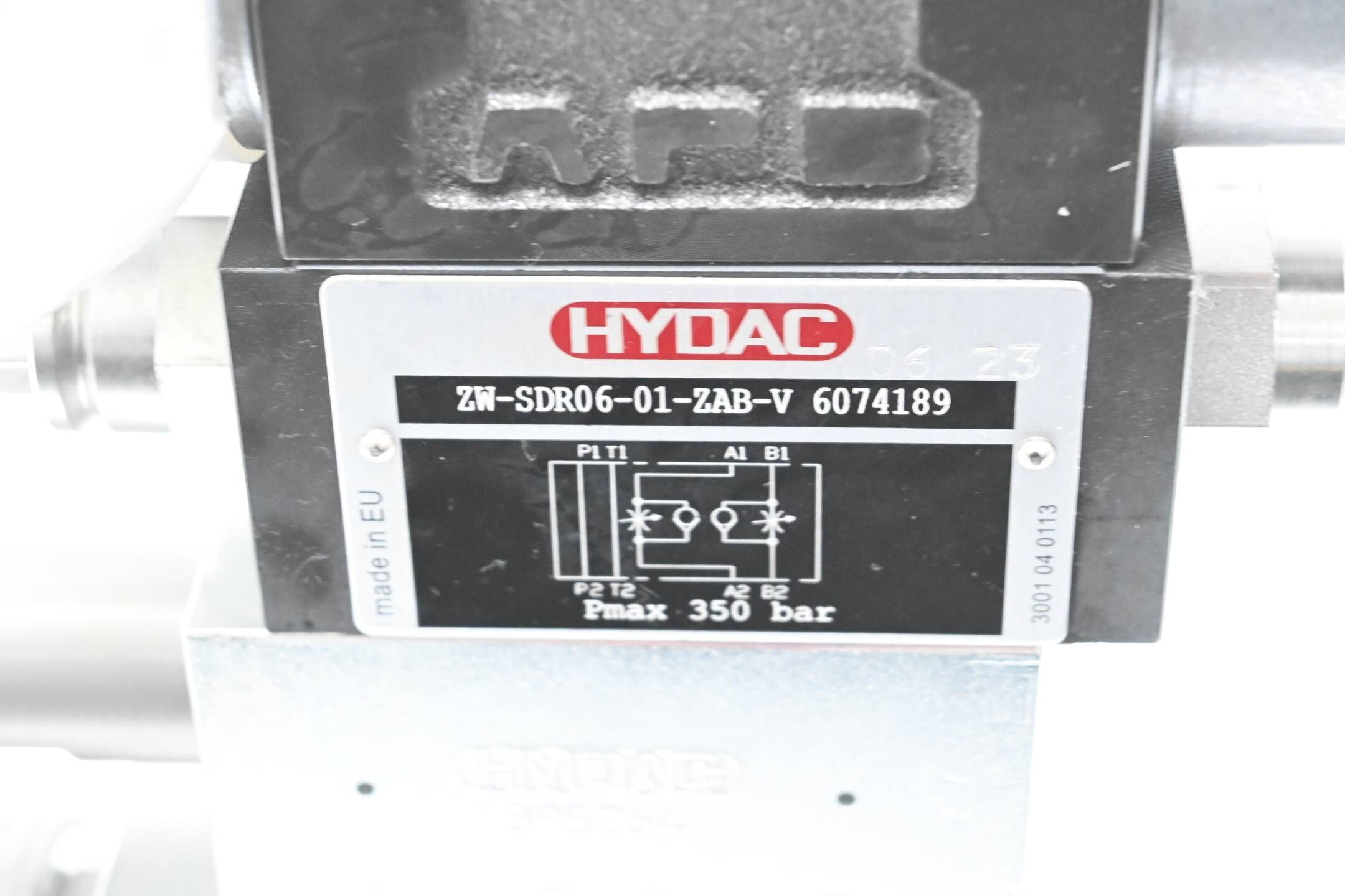 Hydac Steuerblock 4WE 6J A01-24DG/V + ZW-SDR06-01-ZAB-V + 395264 + 4142830