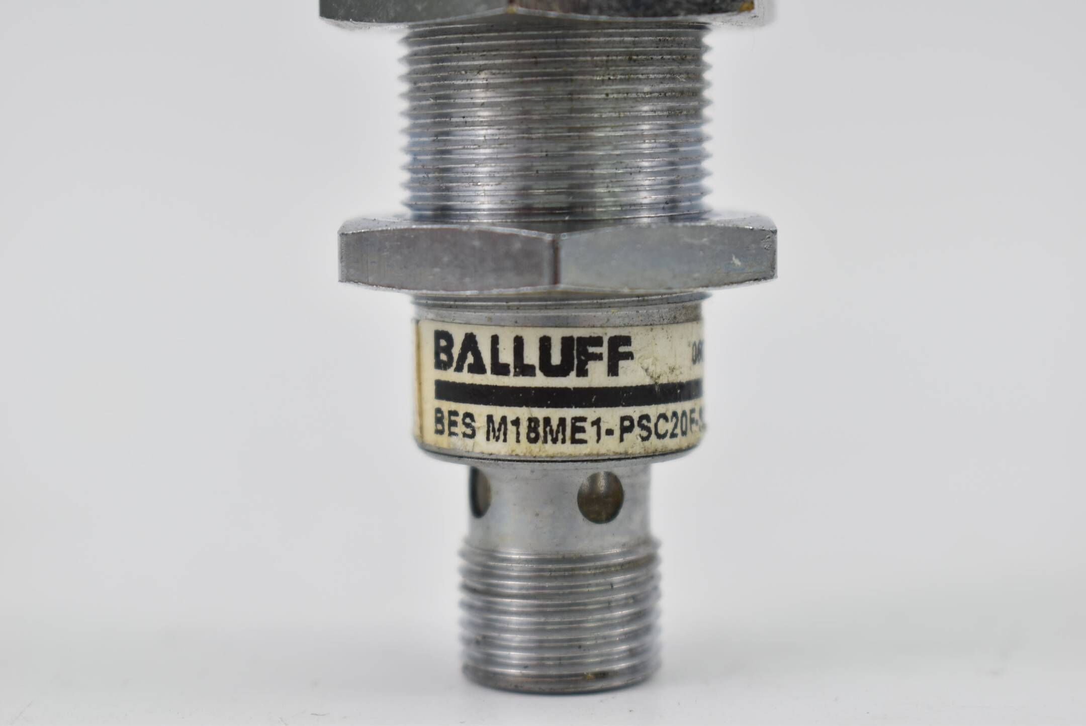 Balluf induktiver Sensor 10-30VDC 200mA BES M18ME1-PSC20F-S04G