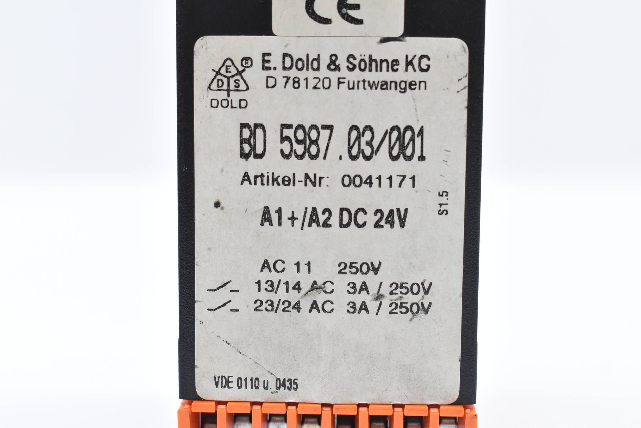E.Dold&Söhne Sicherheitsrelais A1+/A2 DC24V BD5987.03/001 ( 0041171 ) 