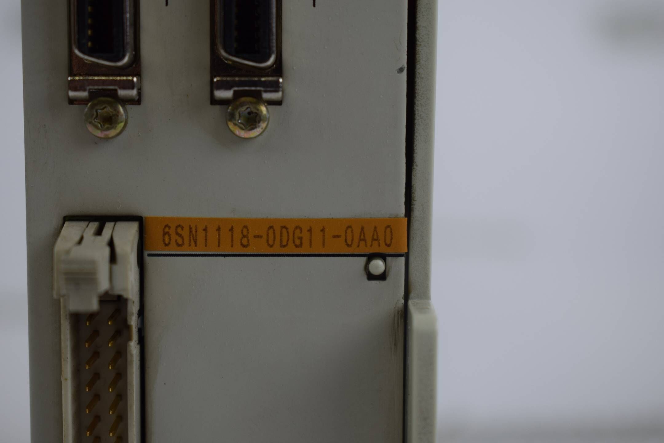 Siemens simodrive 611-D 6SN1118-0DG11-0AA0 ( SN1118-0DG11-0AA0 )