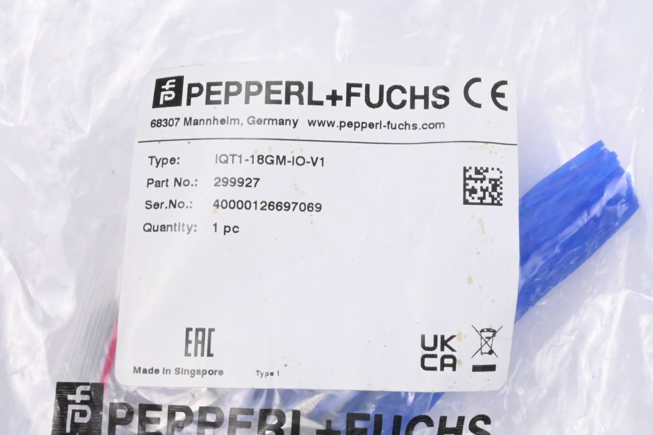 Pepperl + Fuchs RFID-Schreib-/Lesegerät IQT1-18GM-IO-V1 ( 299927 )