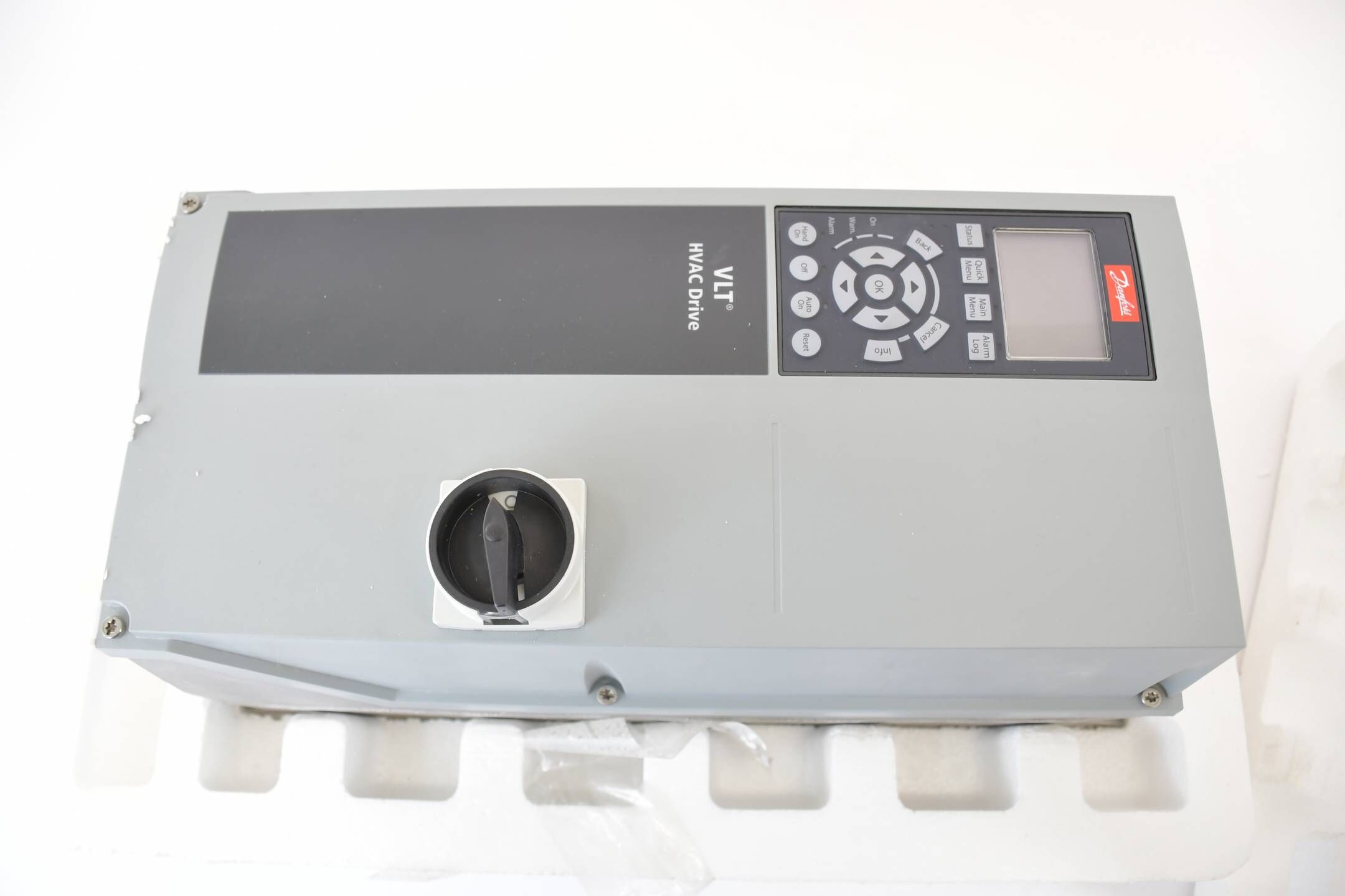 Danfoss VLT® HVAC FC-102 FC-102P4K0T4Z55H1XGX1XXSXXXXAXBXCXXXXDX ( 131N5656 )