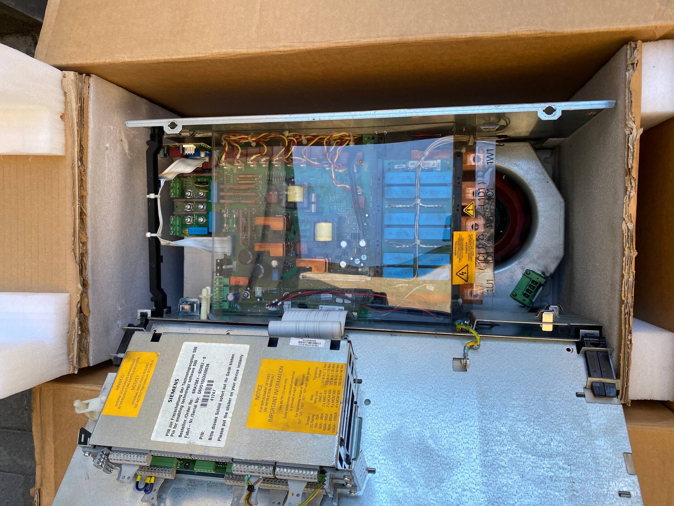 Siemens simoreg DC-Master Converter 6RA7081-6DV62-0-Z