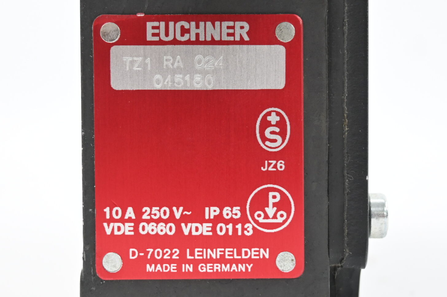 Euchner Sicherheitsschalter TZ1 RA 024 ( 045180 ) + Radiusbetätiger 025601