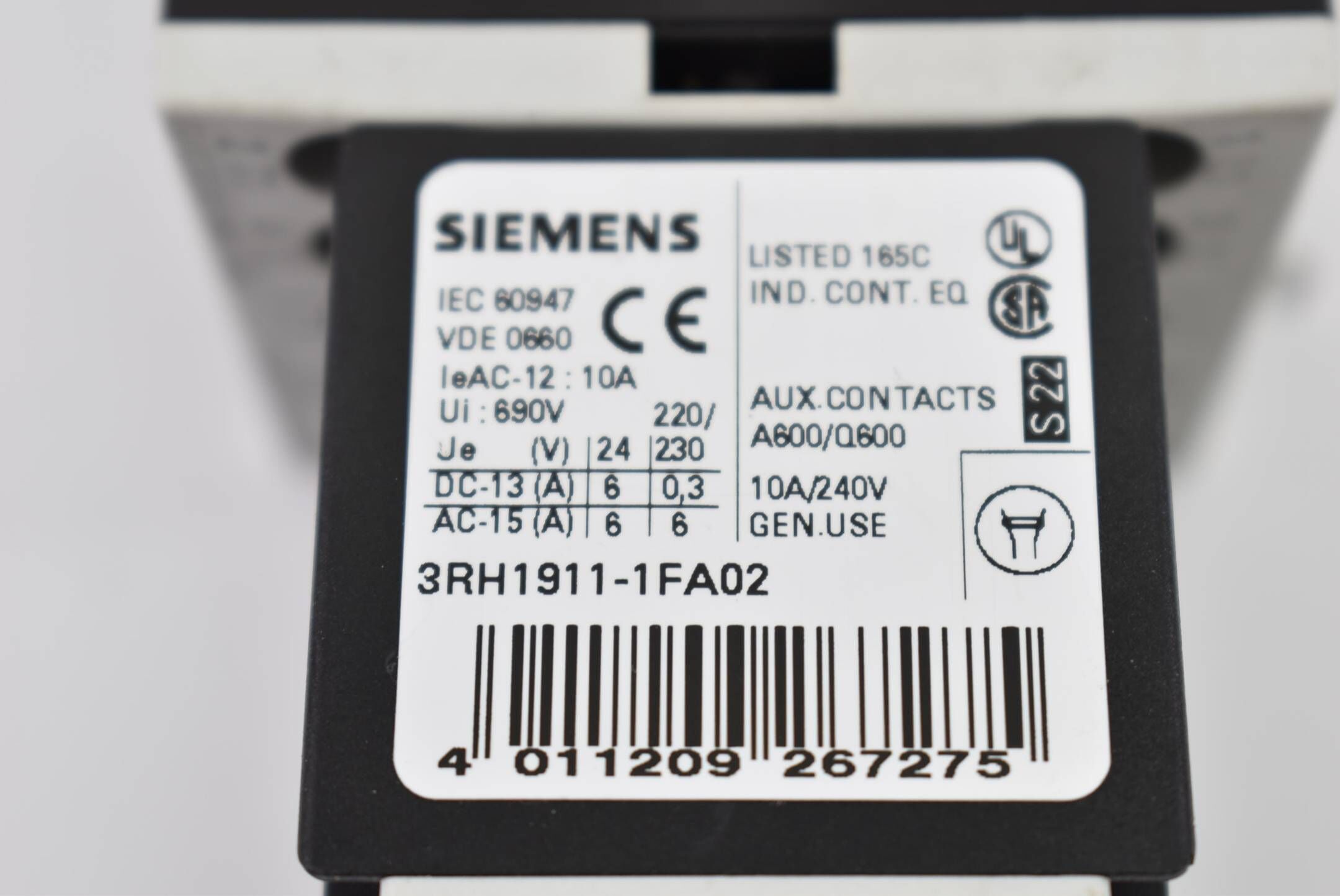 Siemens Leistungsschütz 3RT1016-1BB41 + Hilfsschalterblock 3RH1911-1FA02